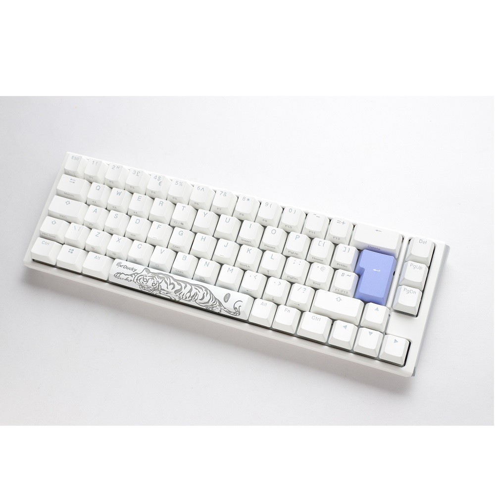 Tastiera da gioco meccanica Ducky One 3 Classic 65 RGB Nero ciliegia - Bianco puro