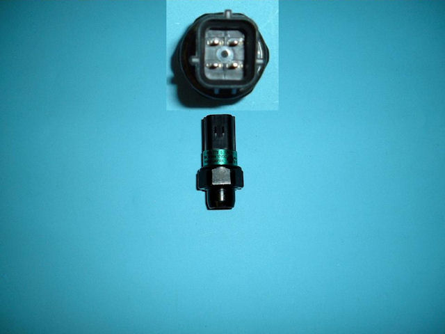 Aircon Pressure Switch – AutoAir 43-35015