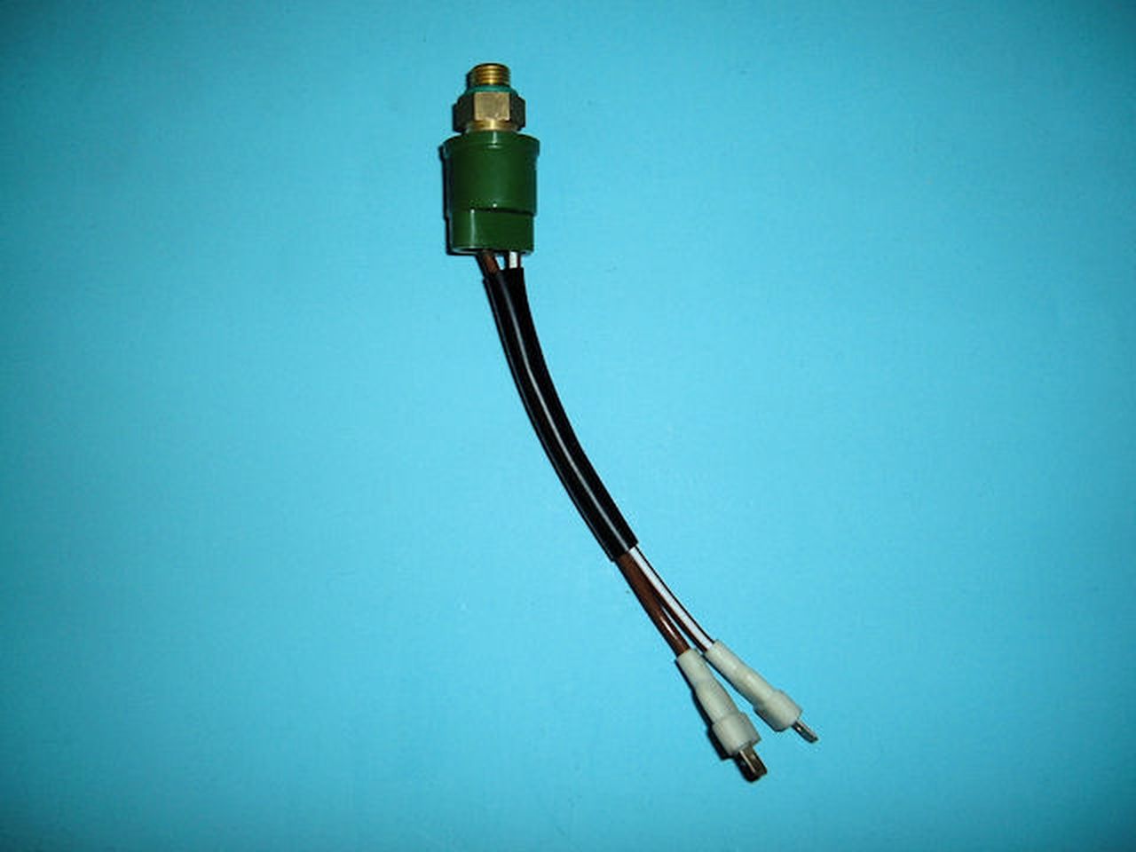Aircon Pressure Switch – AutoAir 43-4081
