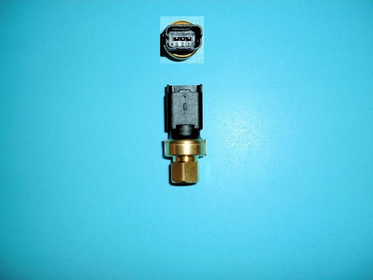 Aircon Pressure Switch – AutoAir 43-8123