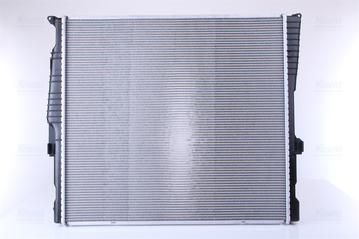 Nissens Engine Coolant Radiator 60811