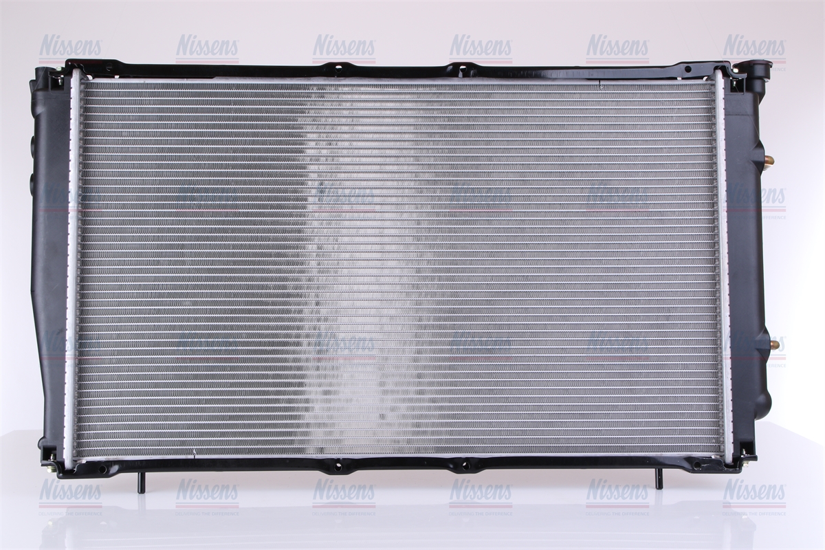 NISSENS Coolant Radiator 67702