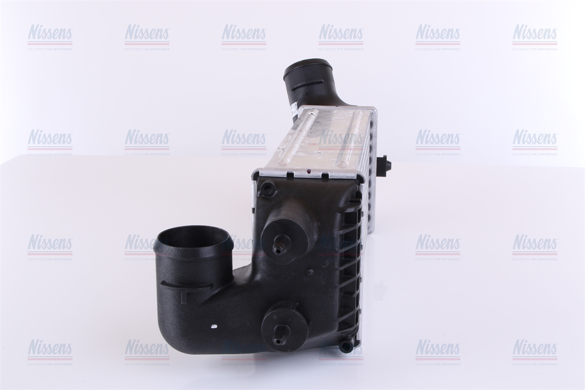 NISSENS Charge Air Intercooler 96518