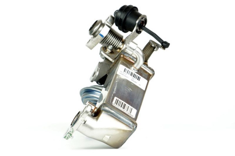 MAHLE PC Exhaust gas recirculation cooler (EGR-cooler) CE12000P