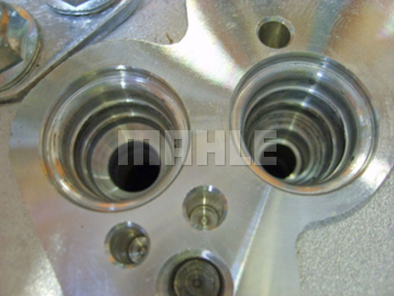 MAHLE PC Filter-drier and accumulator AD119000S