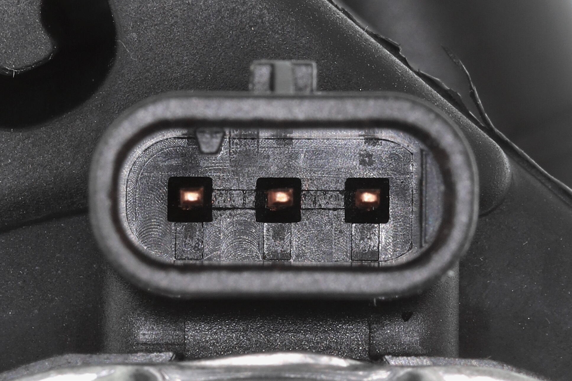 VEMO Auxiliary water pump (cooling water circ V10-16-0049