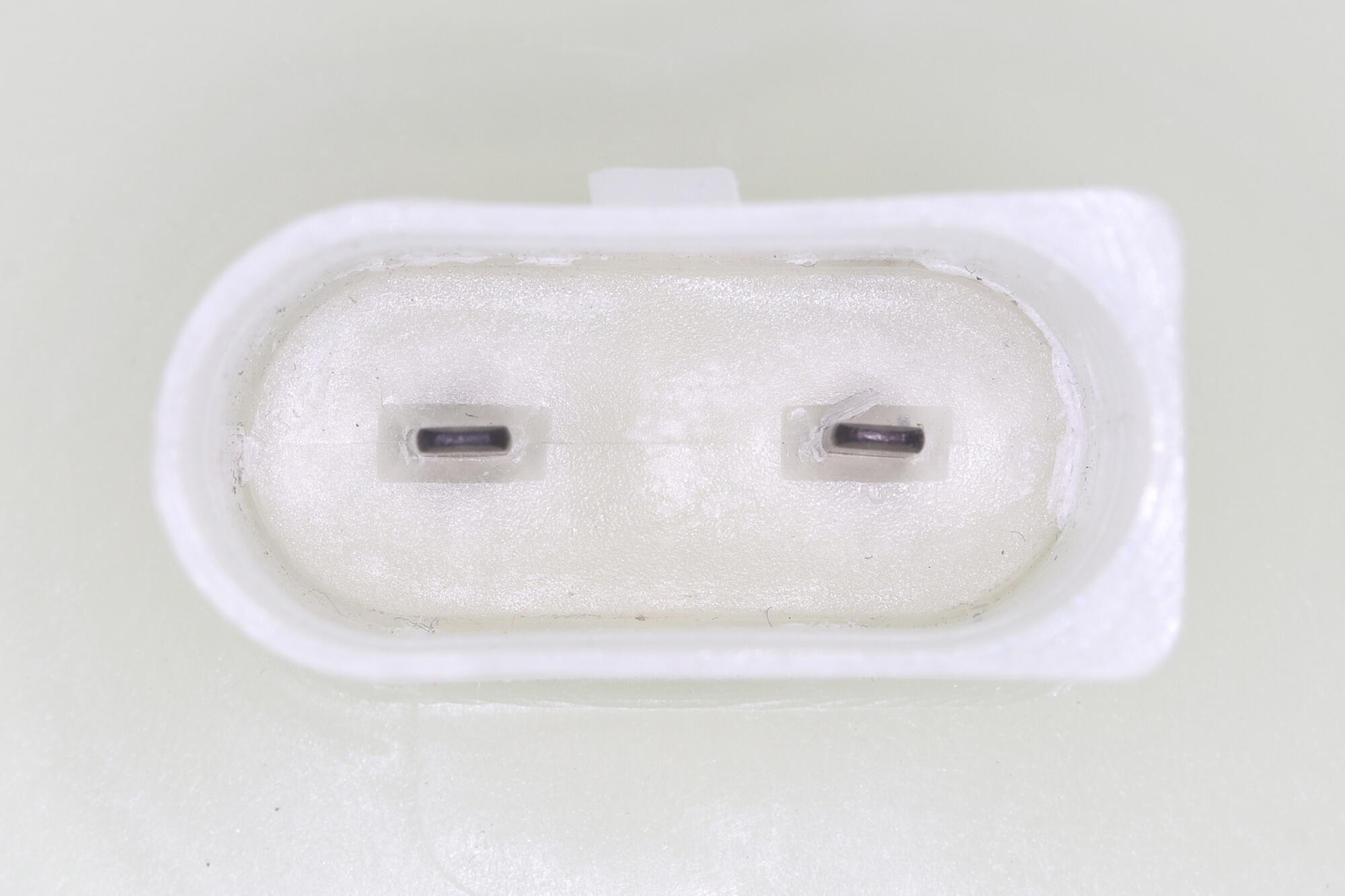 VAICO Expansion Tank, coolant V20-4180