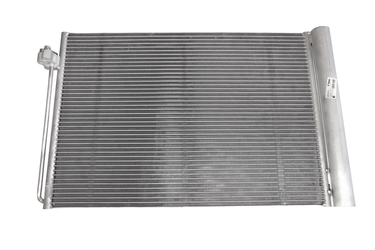 VEMO Condenser, air conditioning V20-62-1011