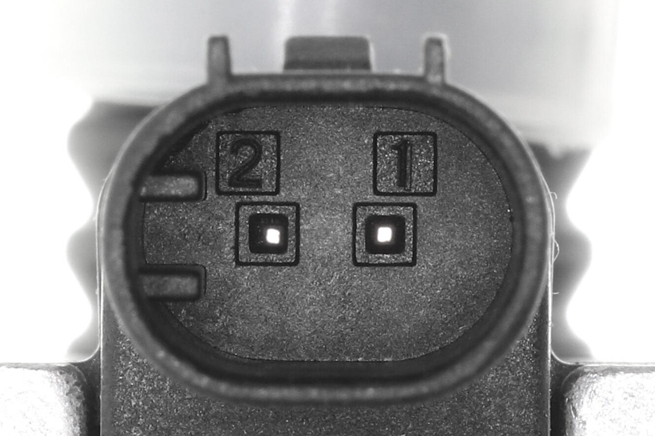 VEMO Coolant Control Valve V48-77-0012