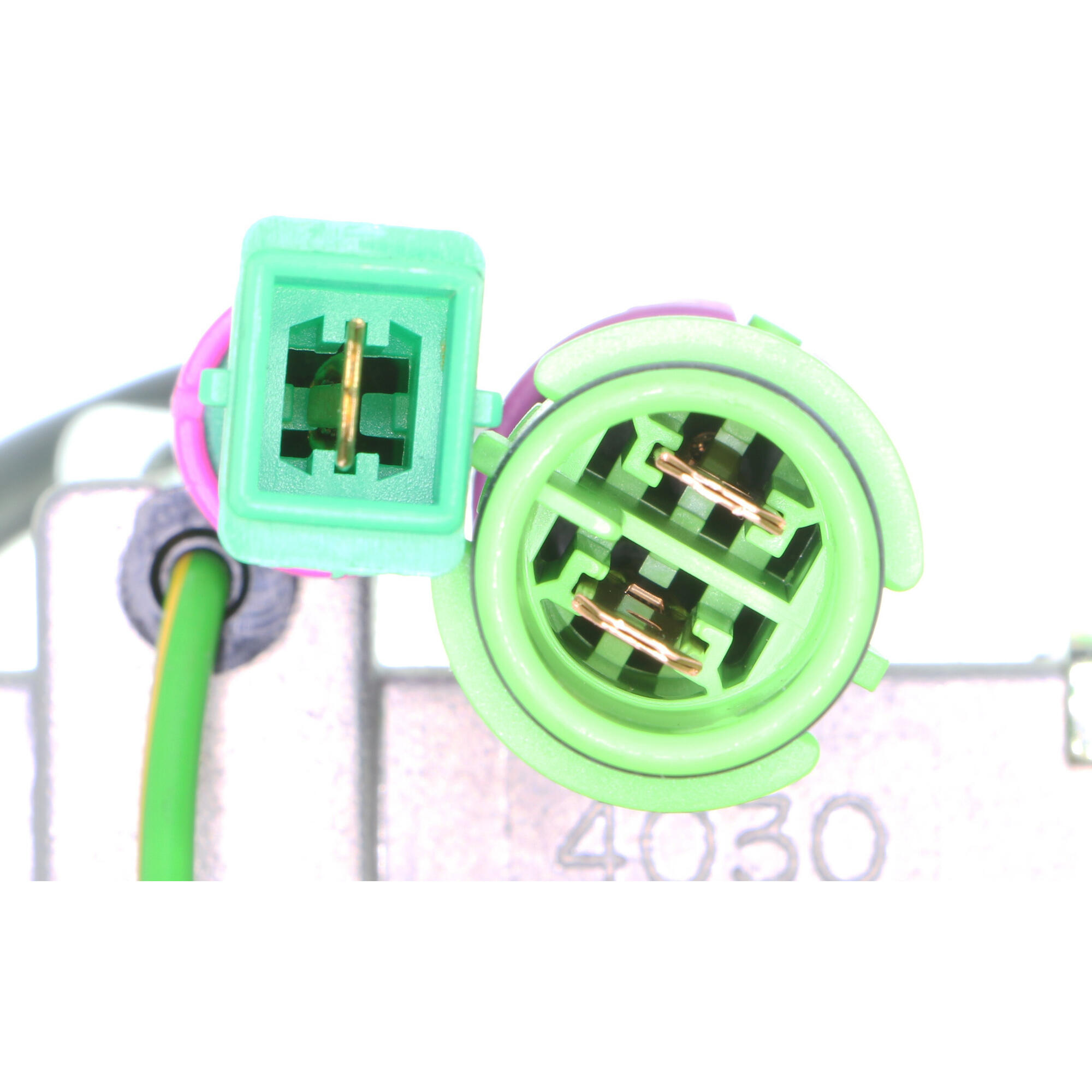 VEMO Compressor, air conditioning V15-15-0023