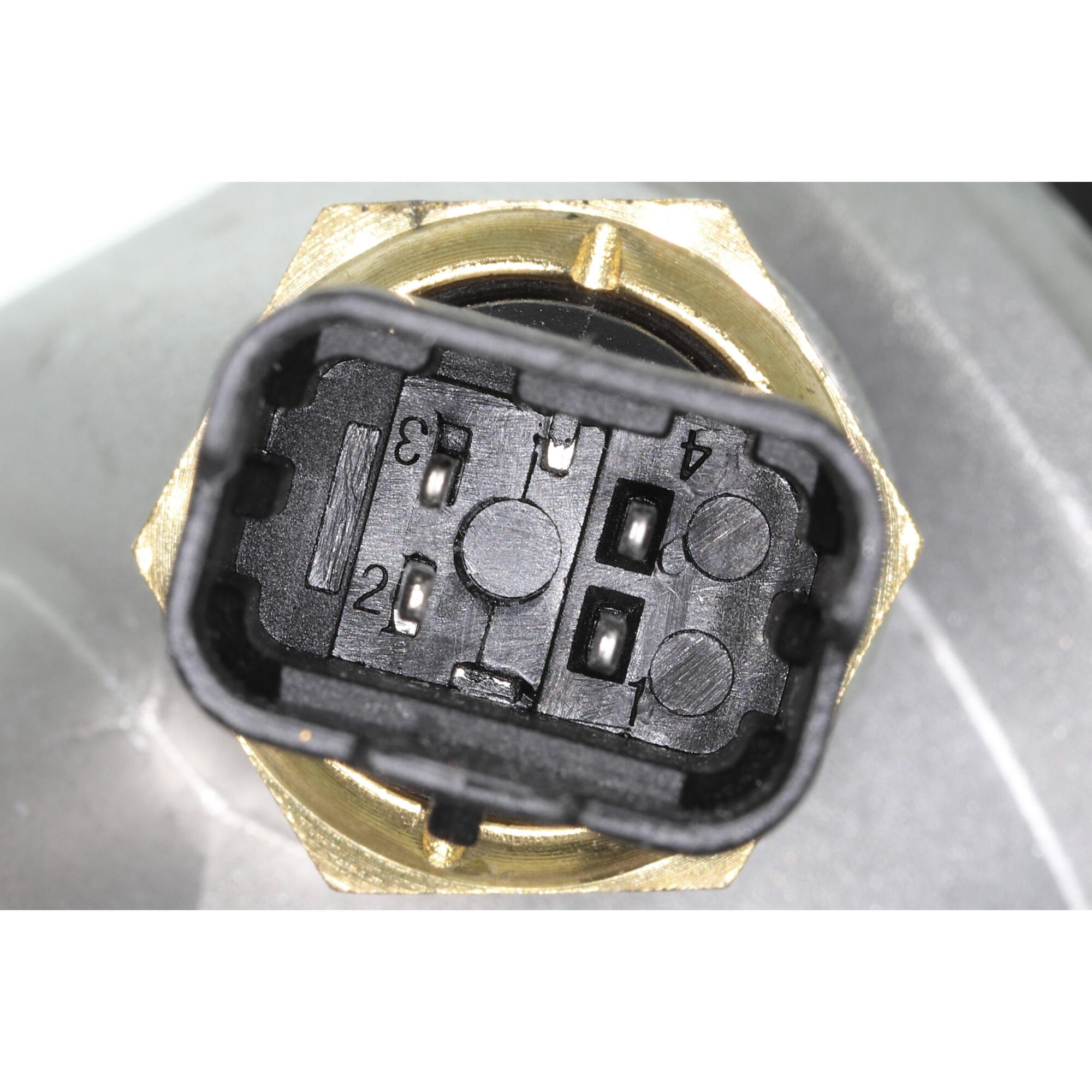 VEMO Thermostat Housing V24-99-0040