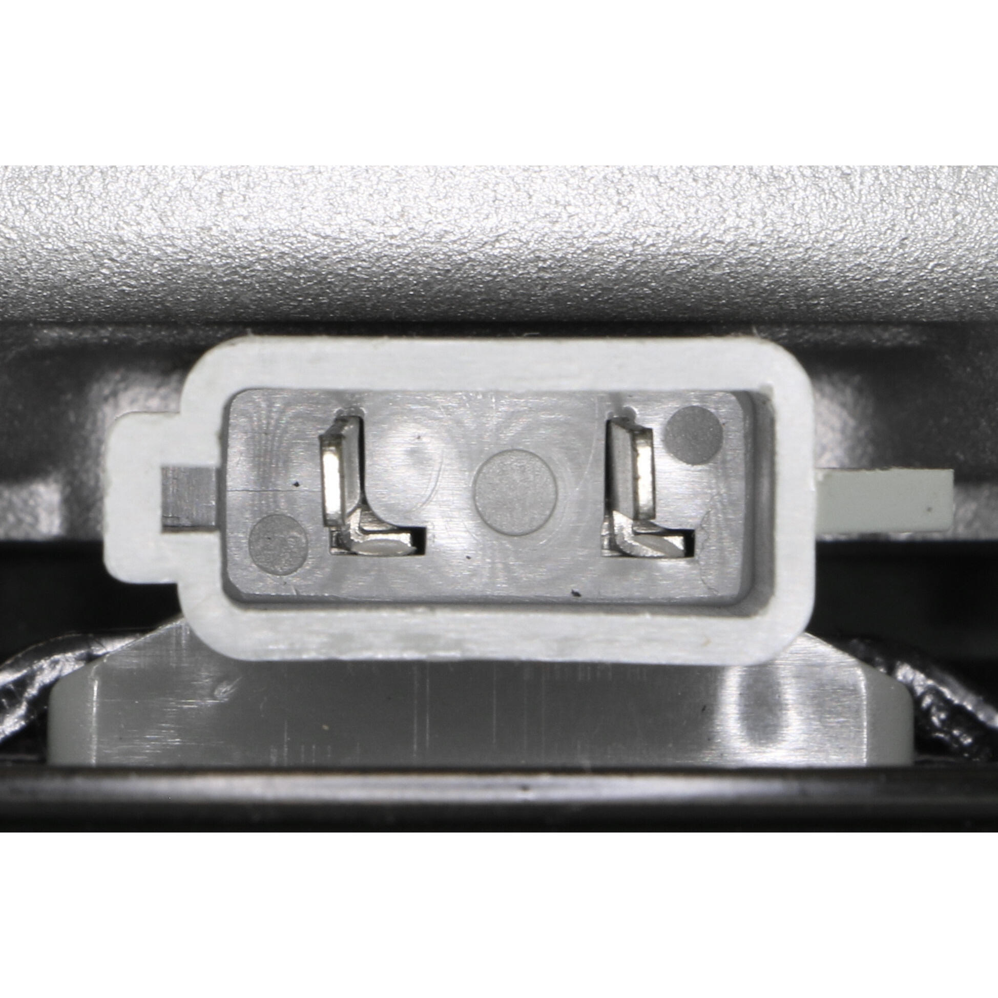 VEMO Compressor, air conditioning V25-15-2002