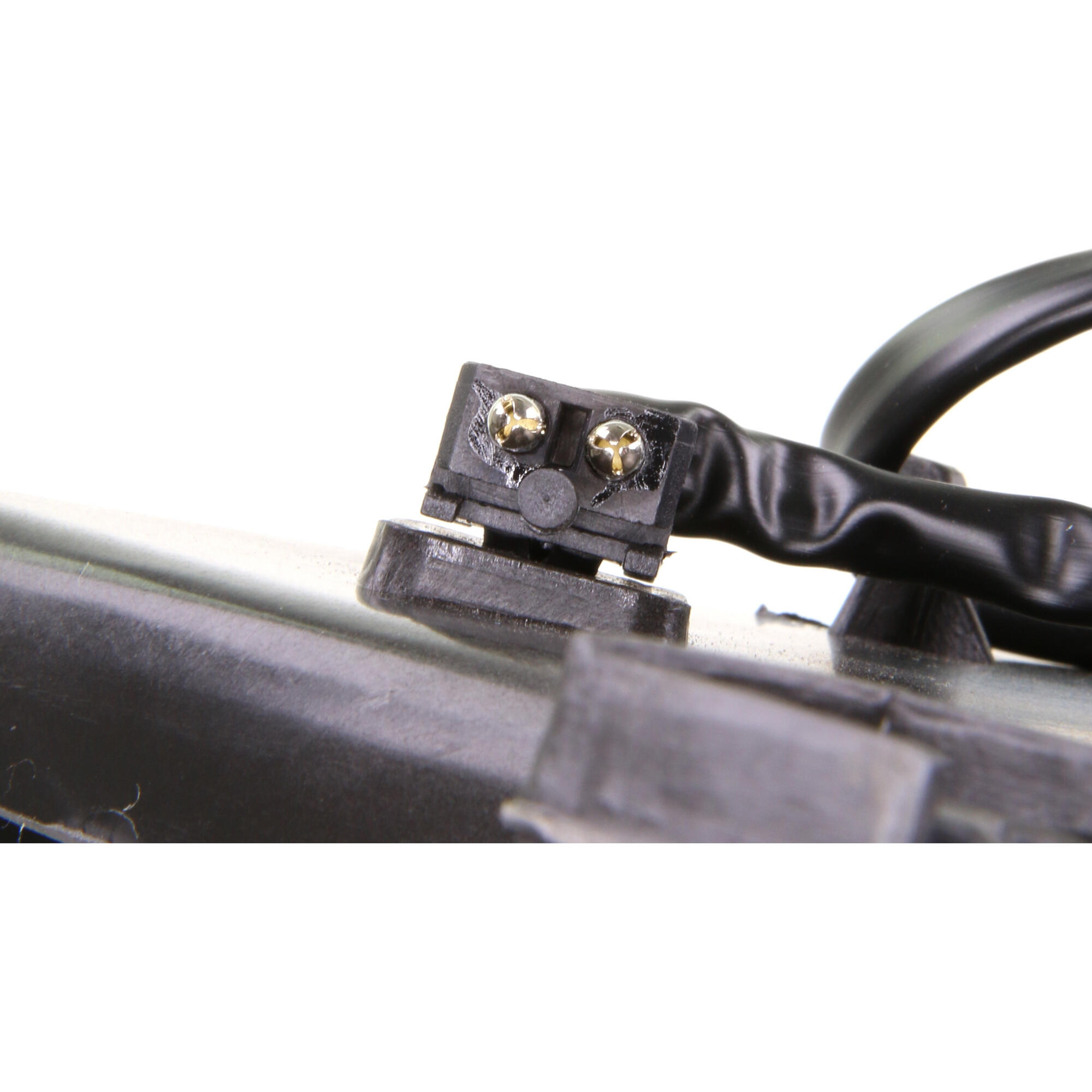 VEMO Fan, air conditioning condenser V30-01-0008