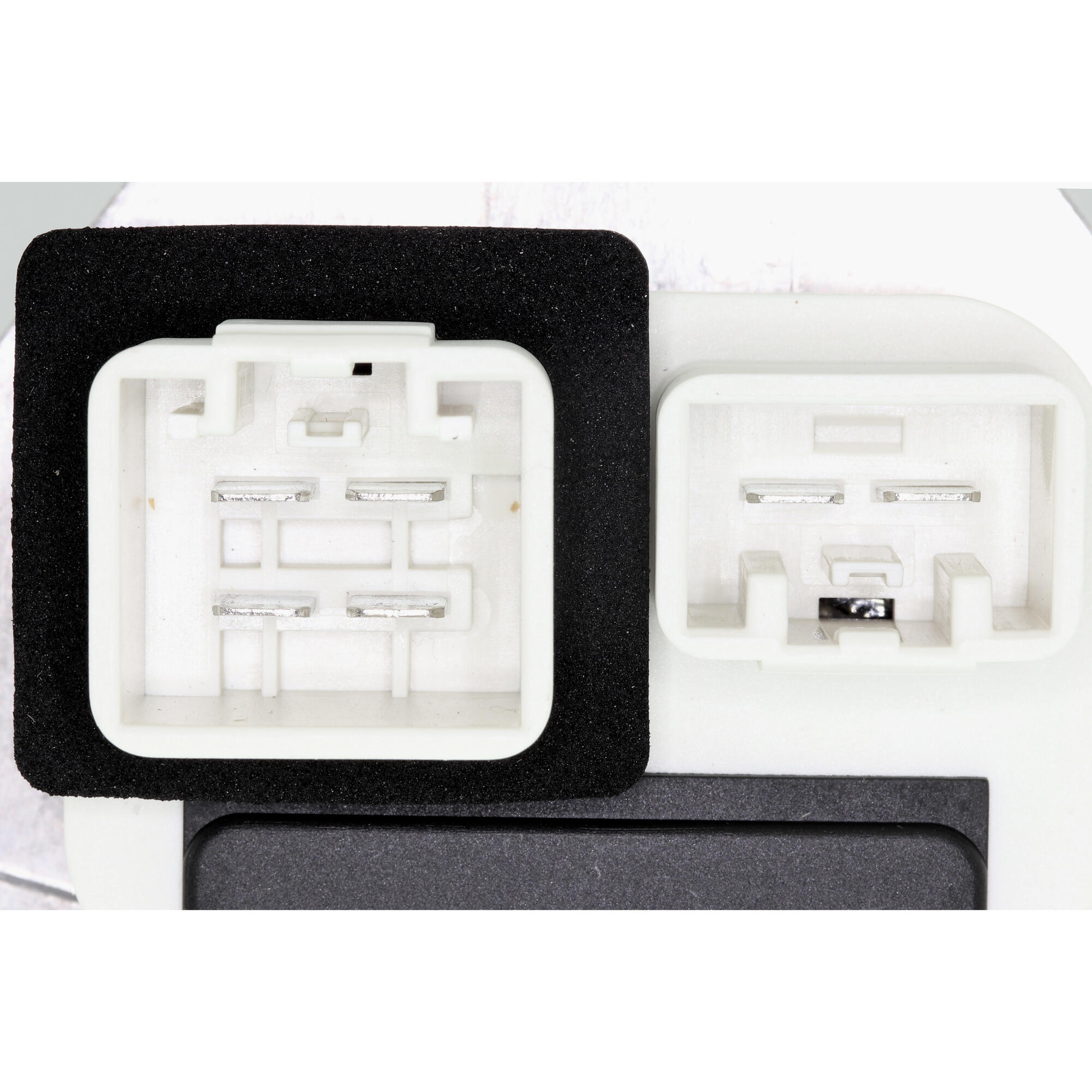 VEMO Regulator, interior blower V95-79-0001