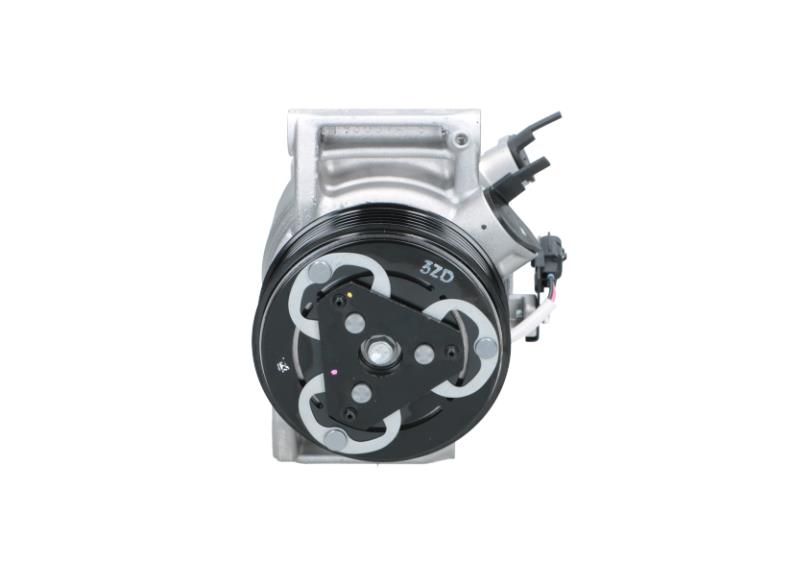 Valeo New Aircon Compressor Dacia 699498