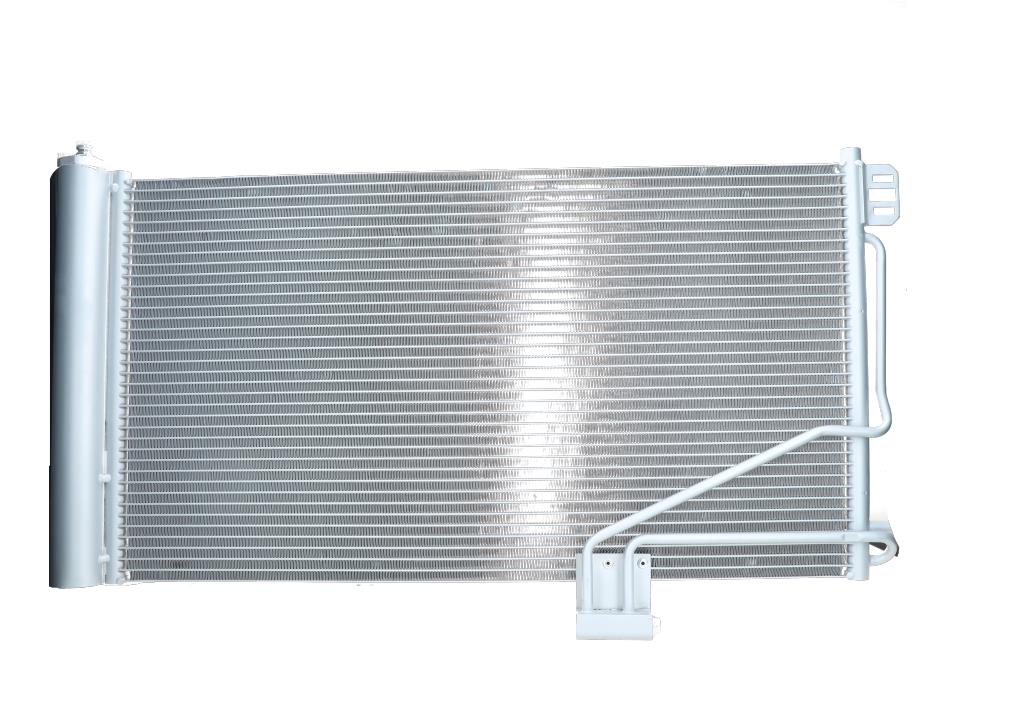 PlusLine Condenser Mercedes Benz 817848+