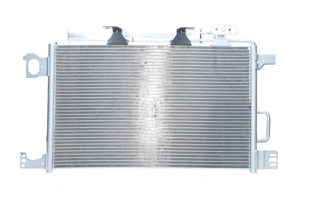 PlusLine Condenser Mercedes Benz 818200+ PlusLine Condenser Mercedes Benz 818200+