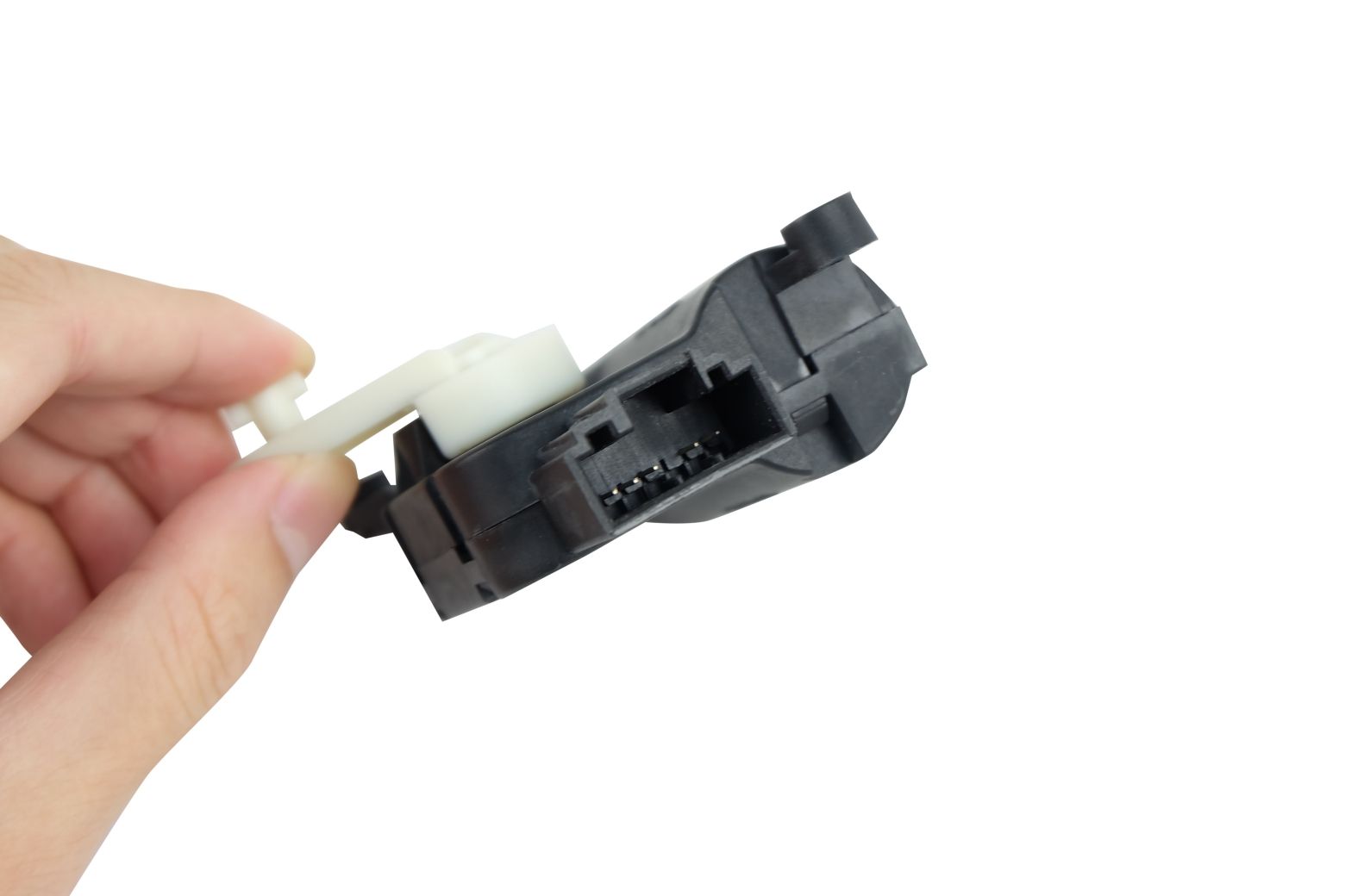 BOGAP Actuator for blending flap A4132104