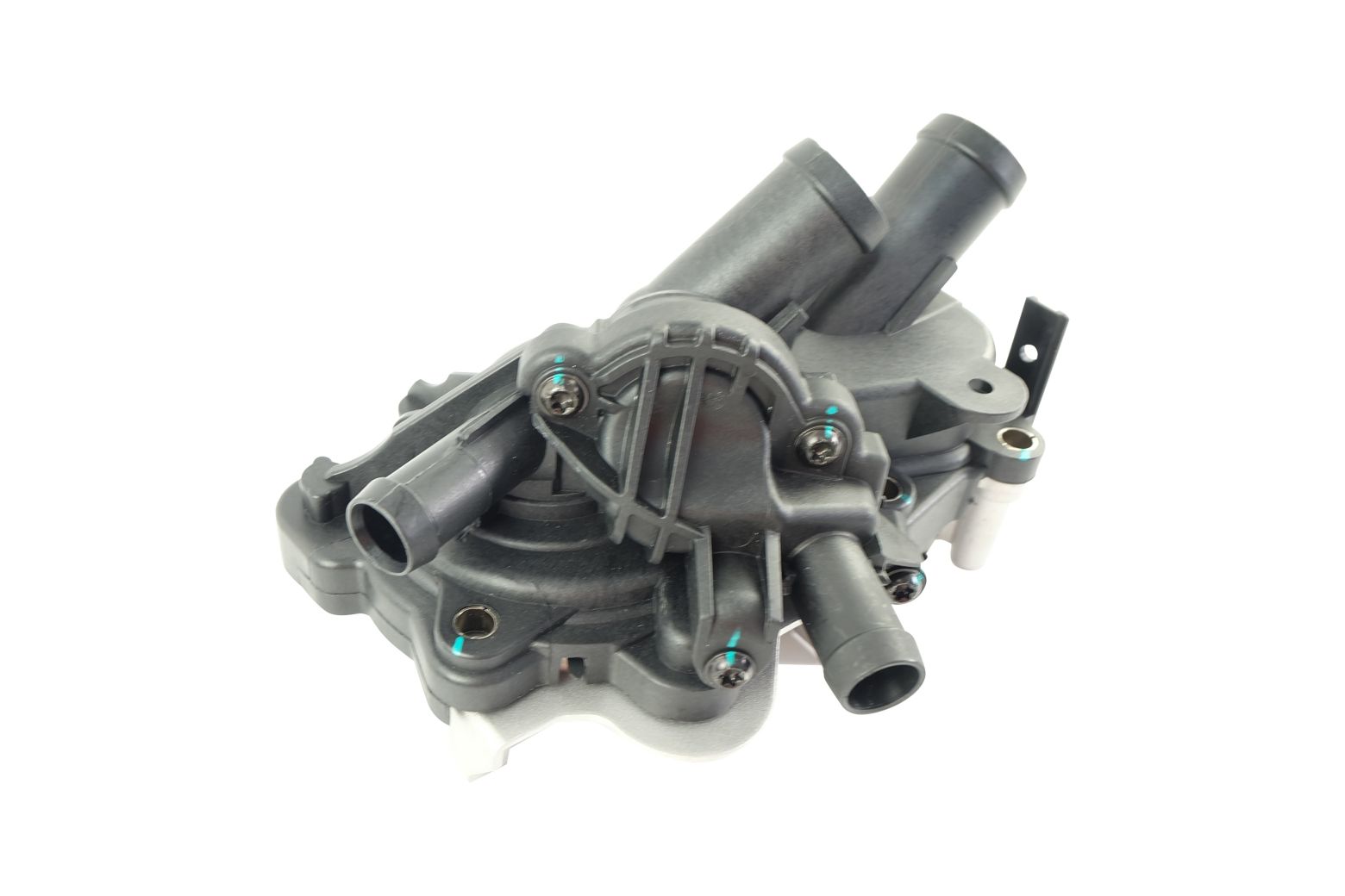 BOGAP Water Pump for engine cooling A4234110