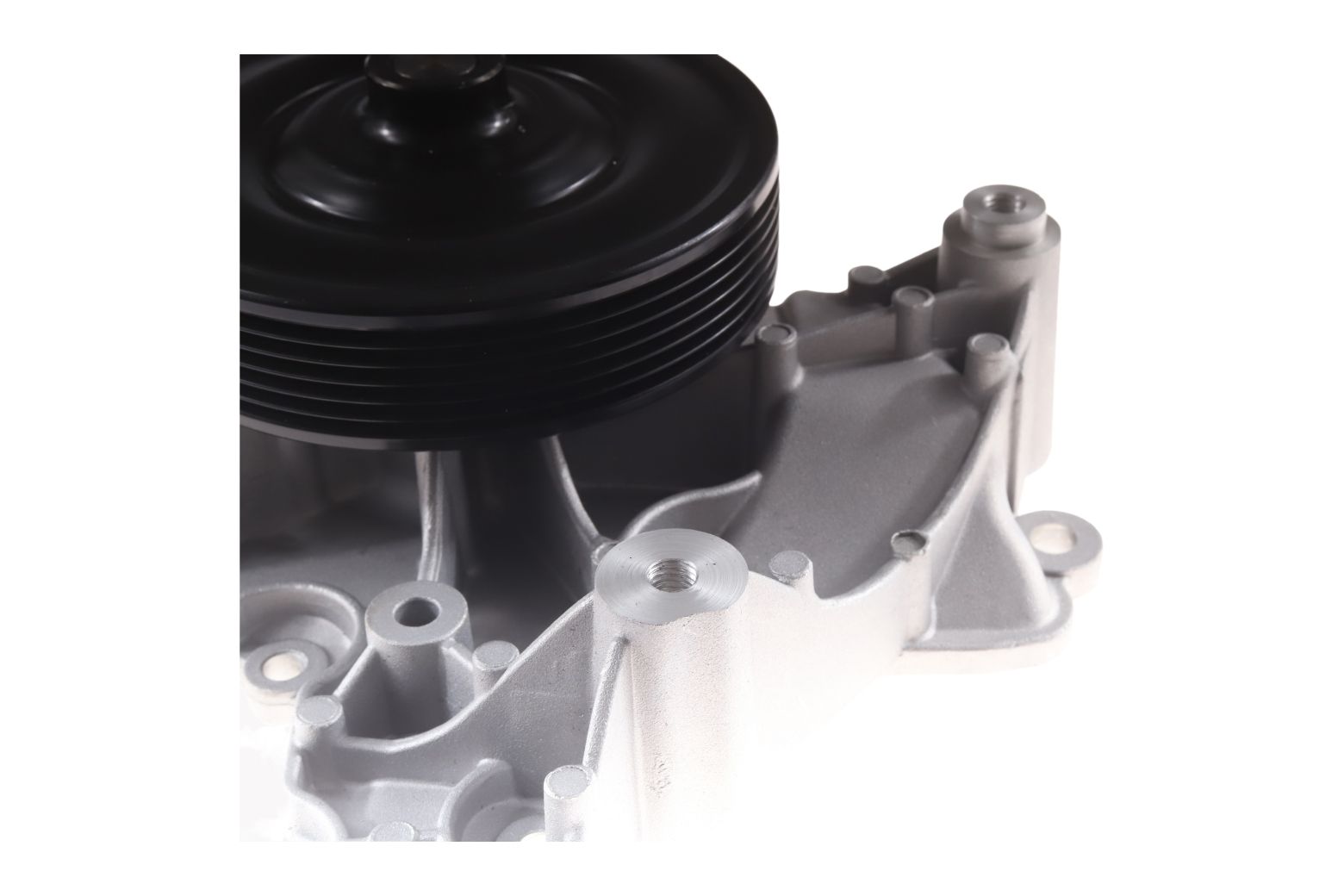 BOGAP Water Pump for engine cooling C4234102