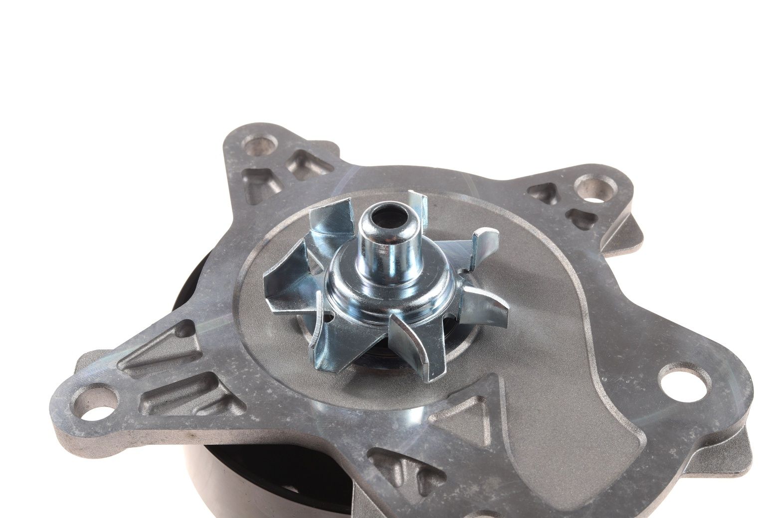 BOGAP Water Pump for engine cooling T4234102