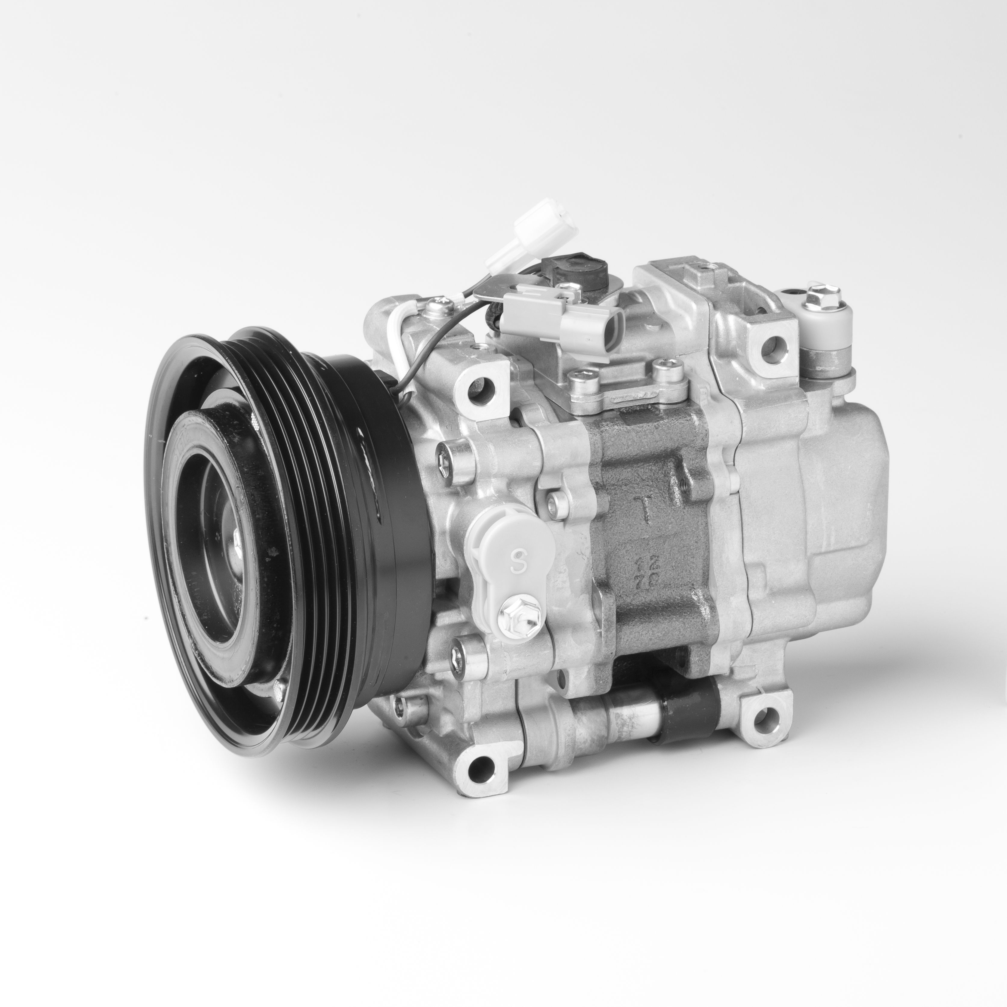 Denso Aircon Compressor DCP09006