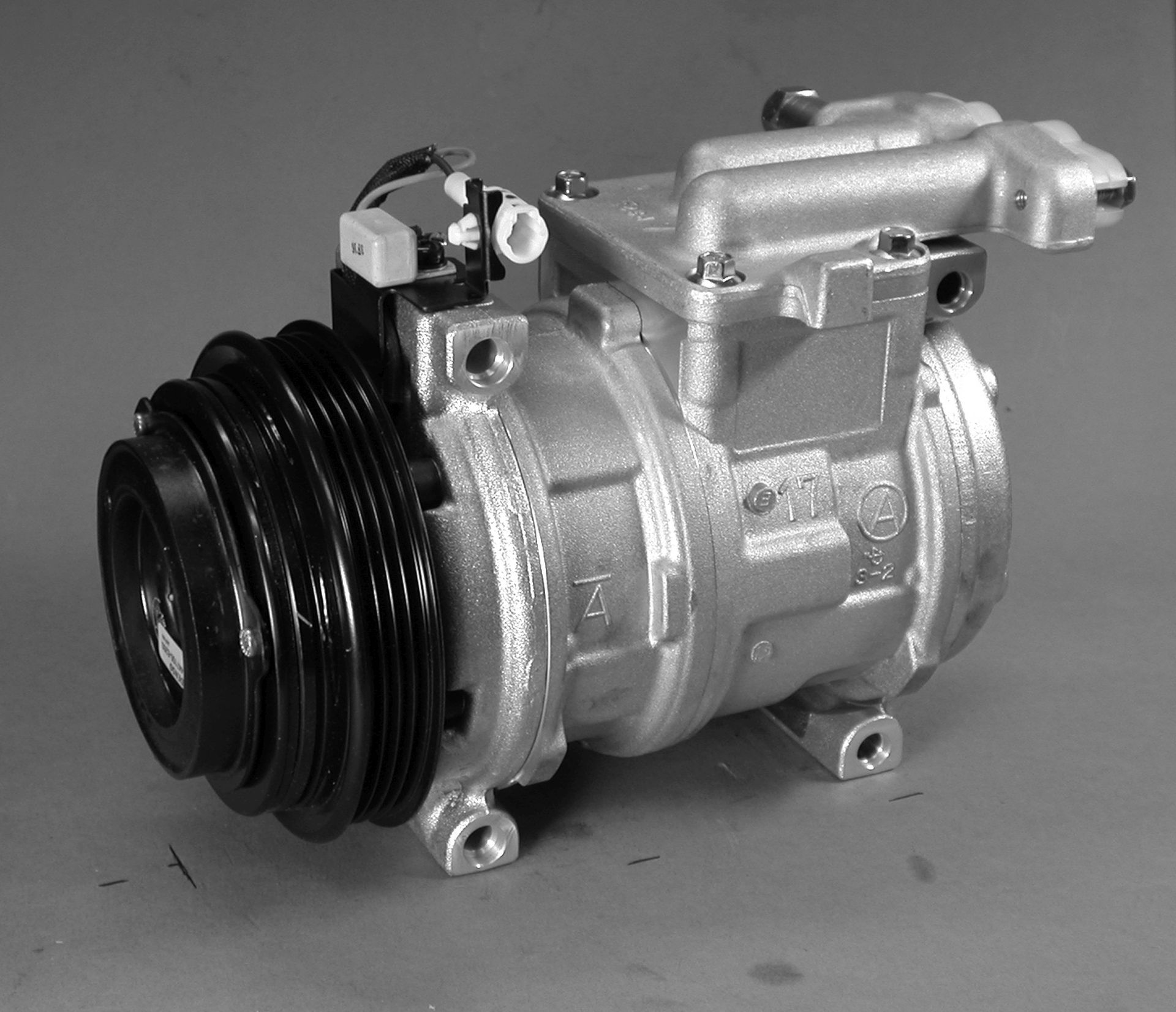Denso Aircon Compressor DCP11001
