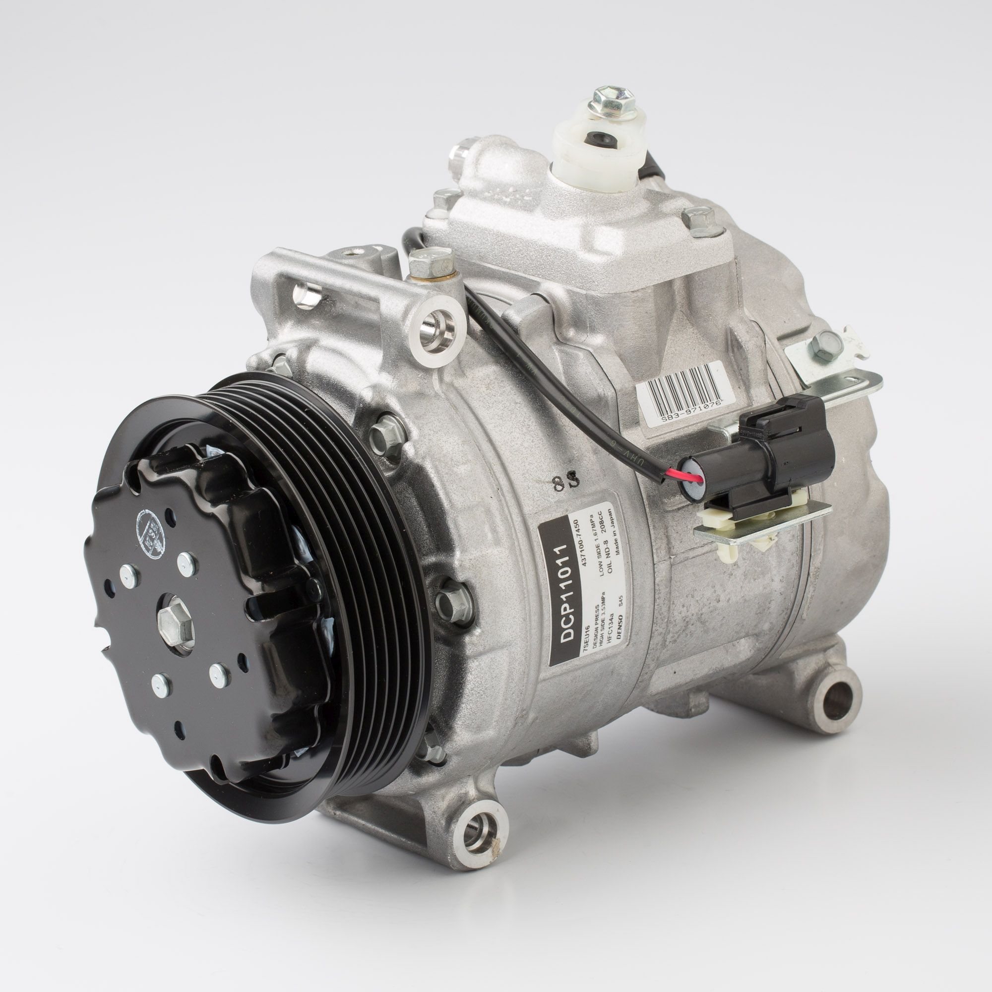 Denso Aircon Compressor DCP11011