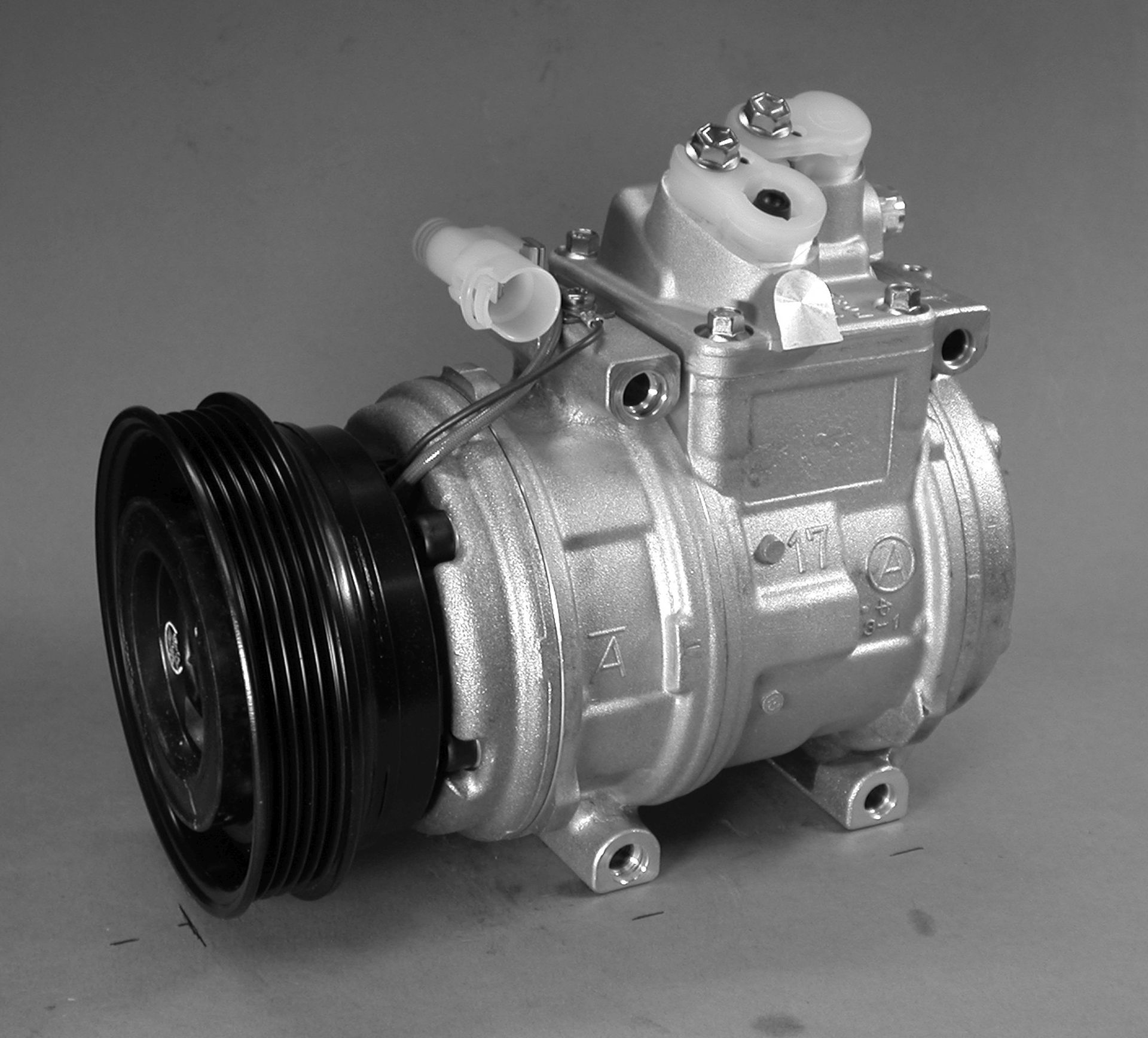 Denso Aircon Compressor DCP14004