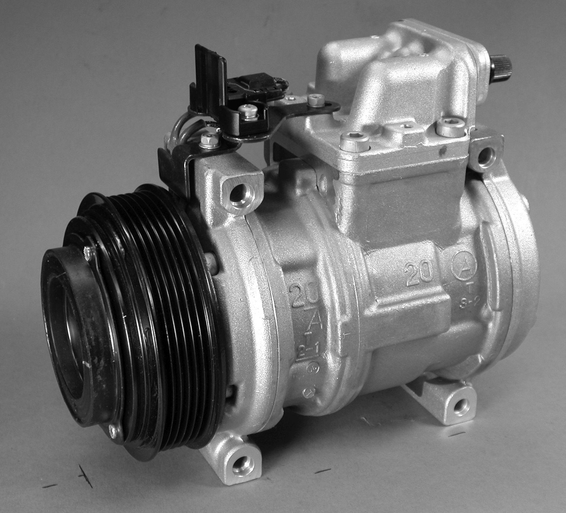 Denso Aircon Compressor DCP17017