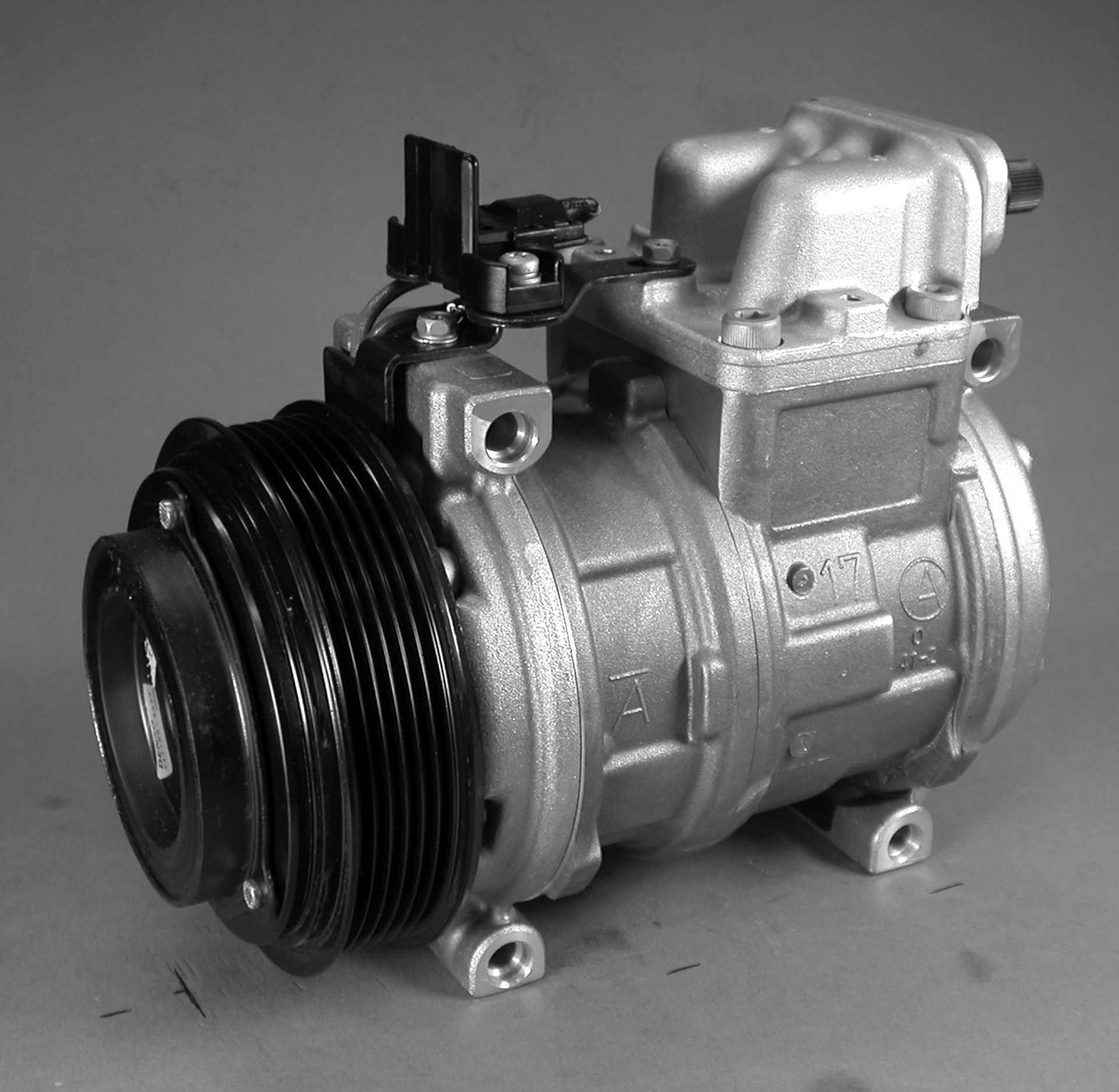 Denso Aircon Compressor DCP17019