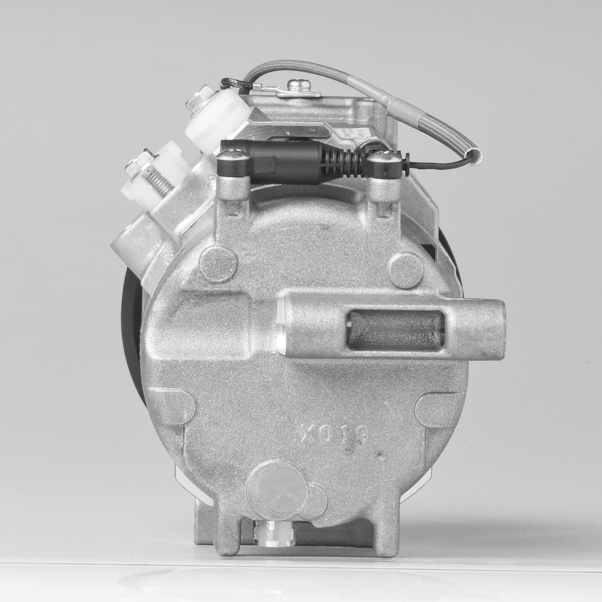 Denso Aircon Compressor DCP17114