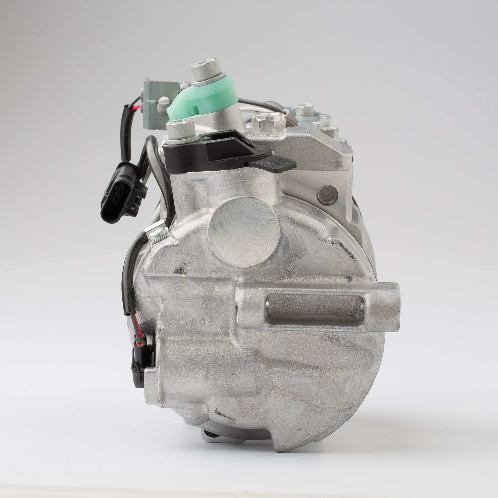 Denso Aircon Compressor DCP17148