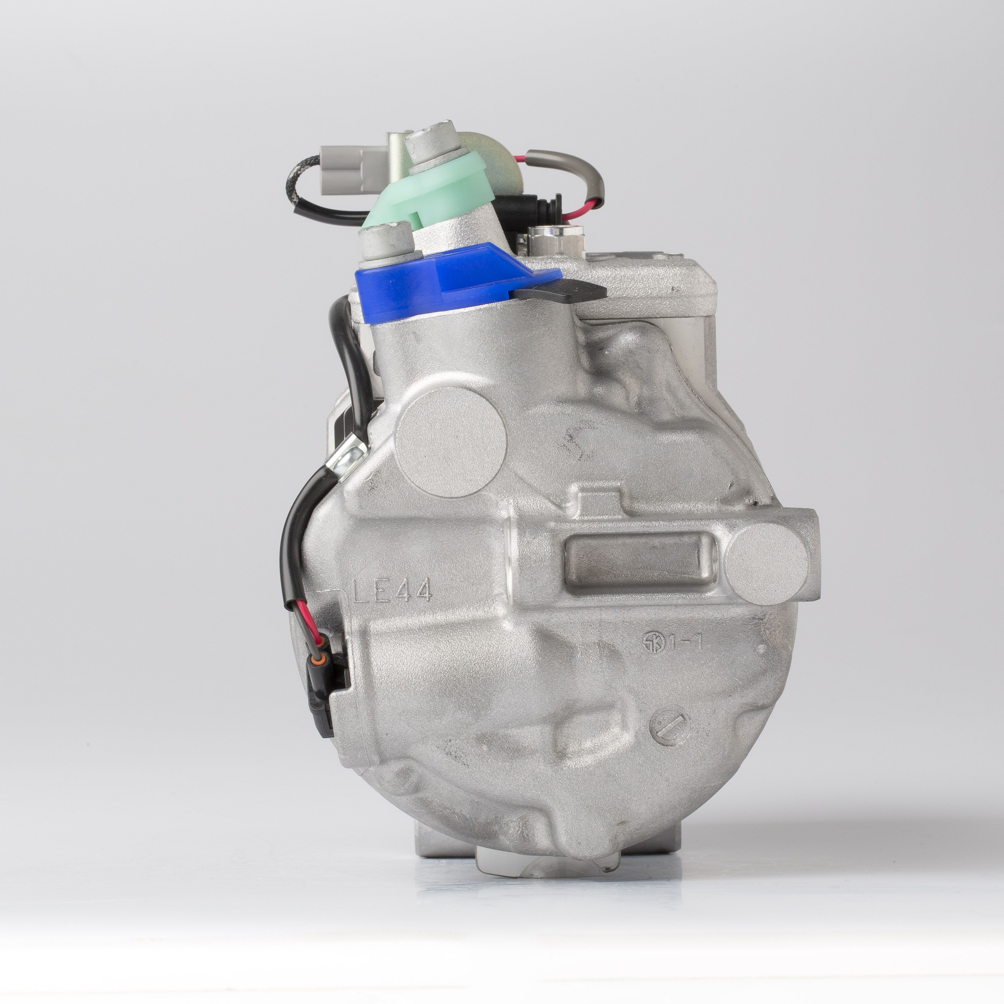 Denso Aircon Compressor DCP17151