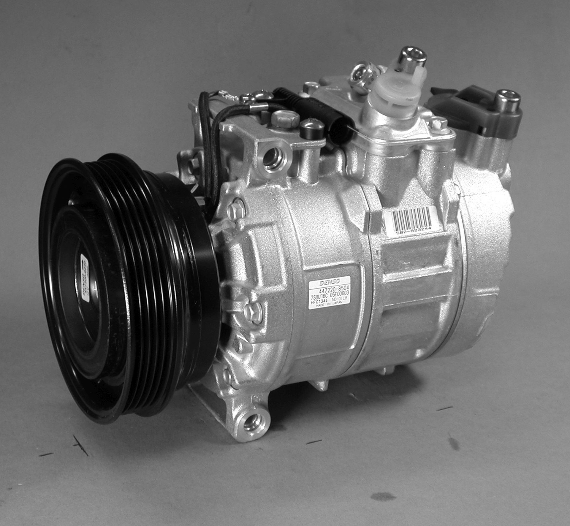 Denso Aircon Compressor DCP24004