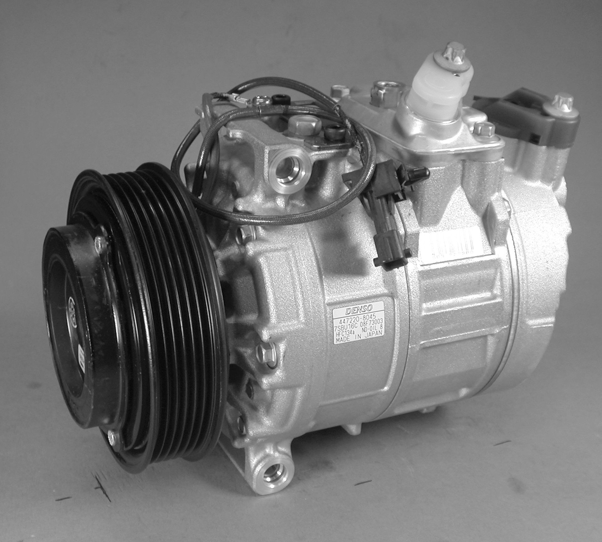 Denso Aircon Compressor DCP25001