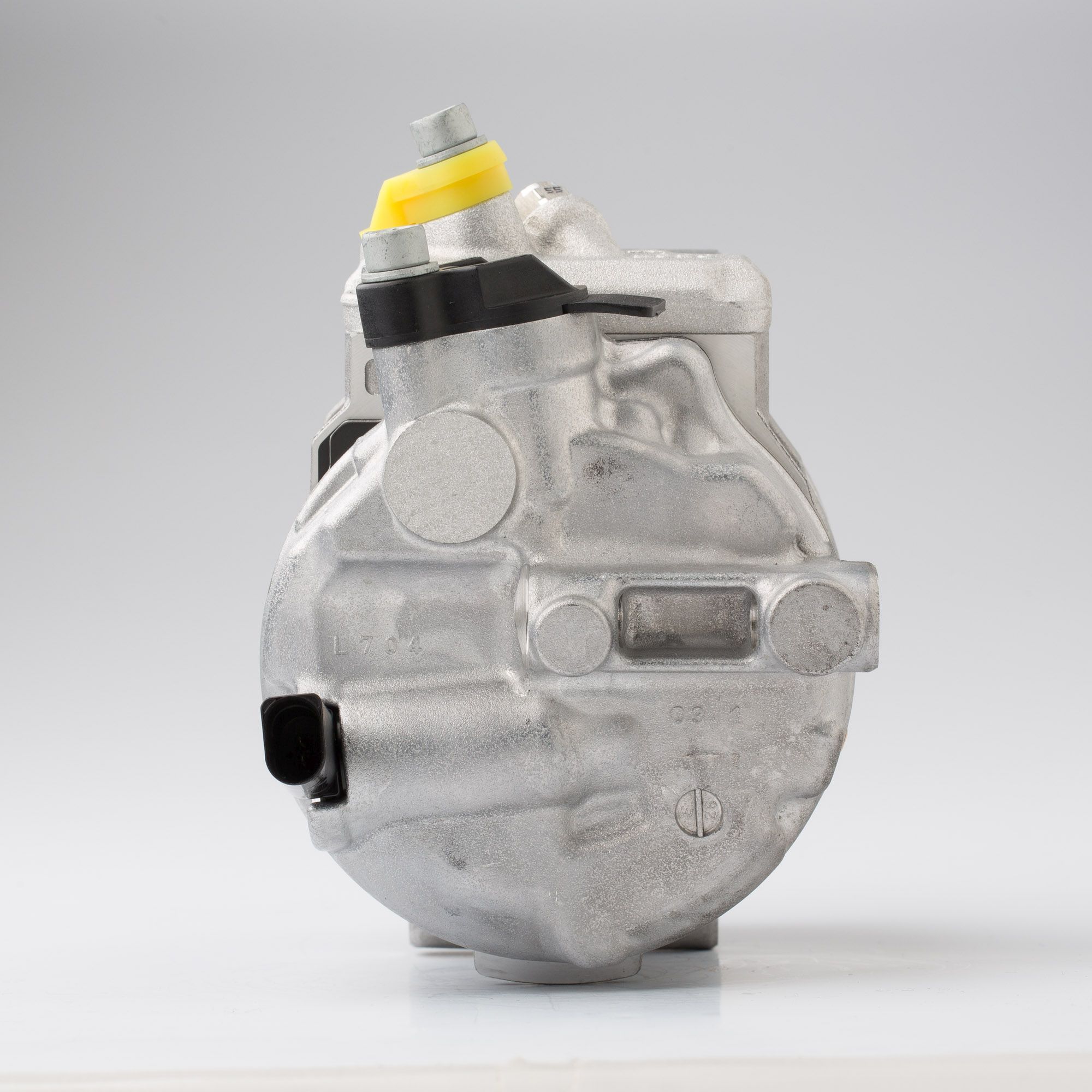 Denso Aircon Compressor DCP32003