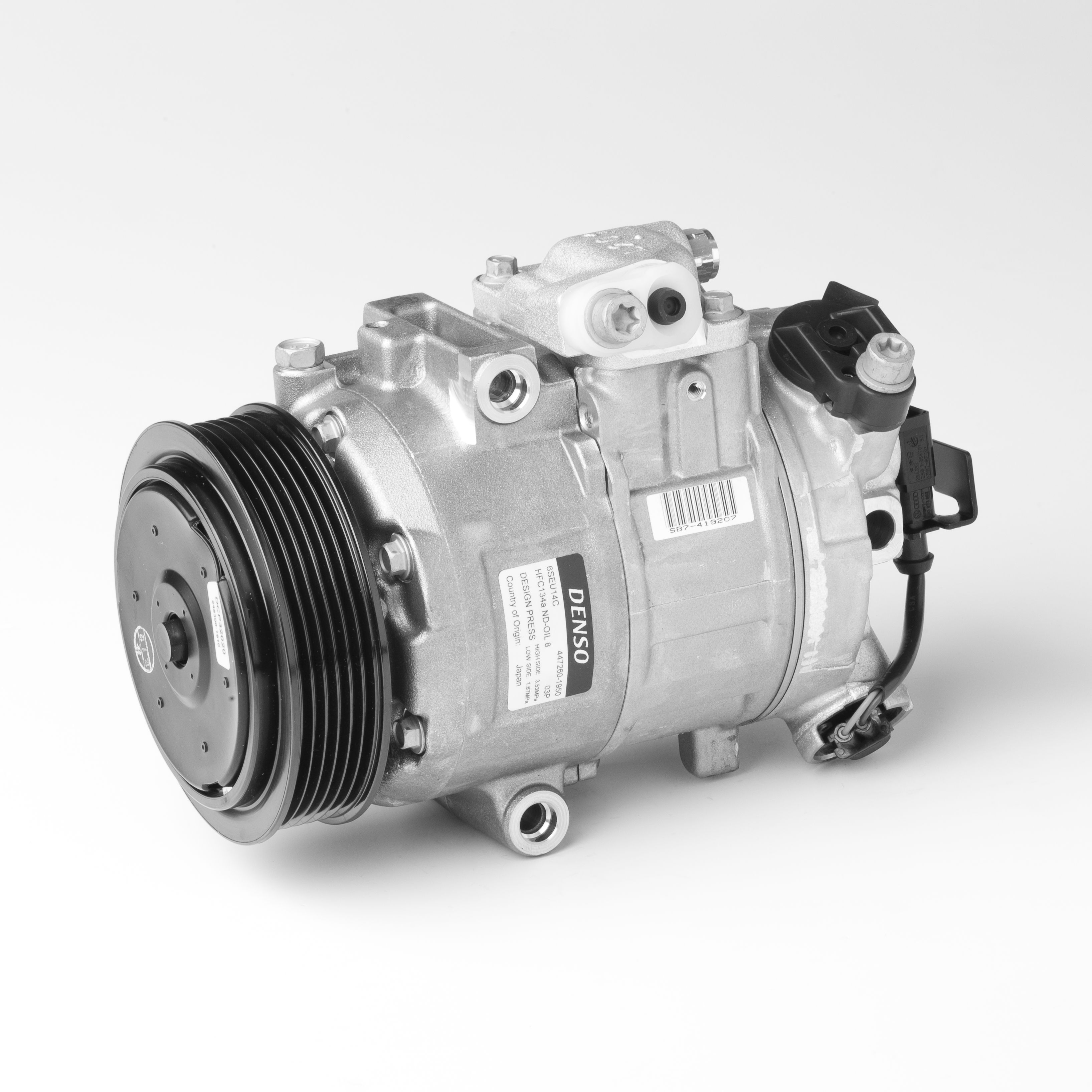 Denso Aircon Compressor DCP32020