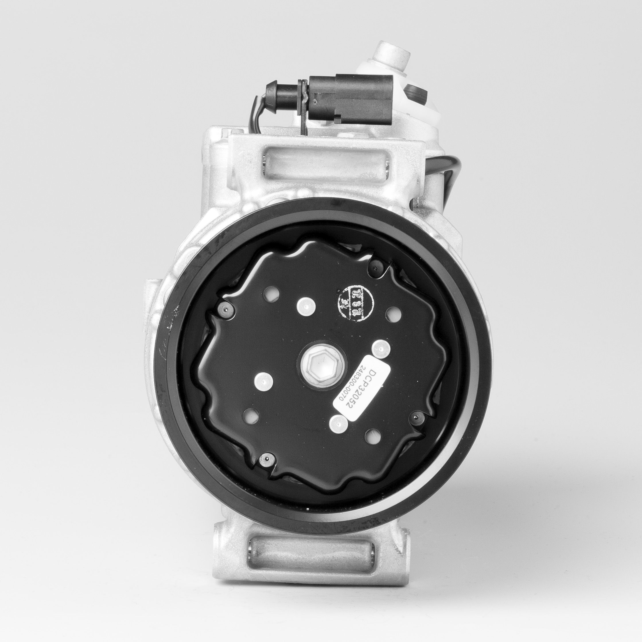 Denso Aircon Compressor DCP32052
