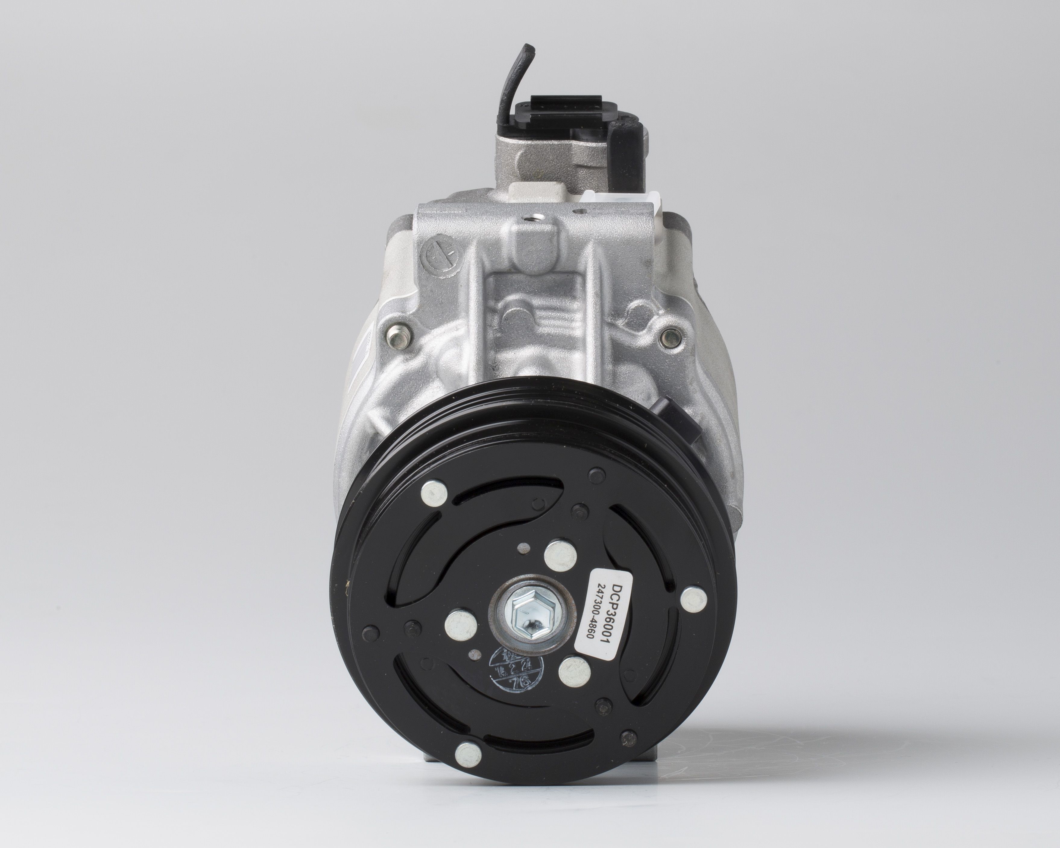 Denso Aircon Compressor DCP36001