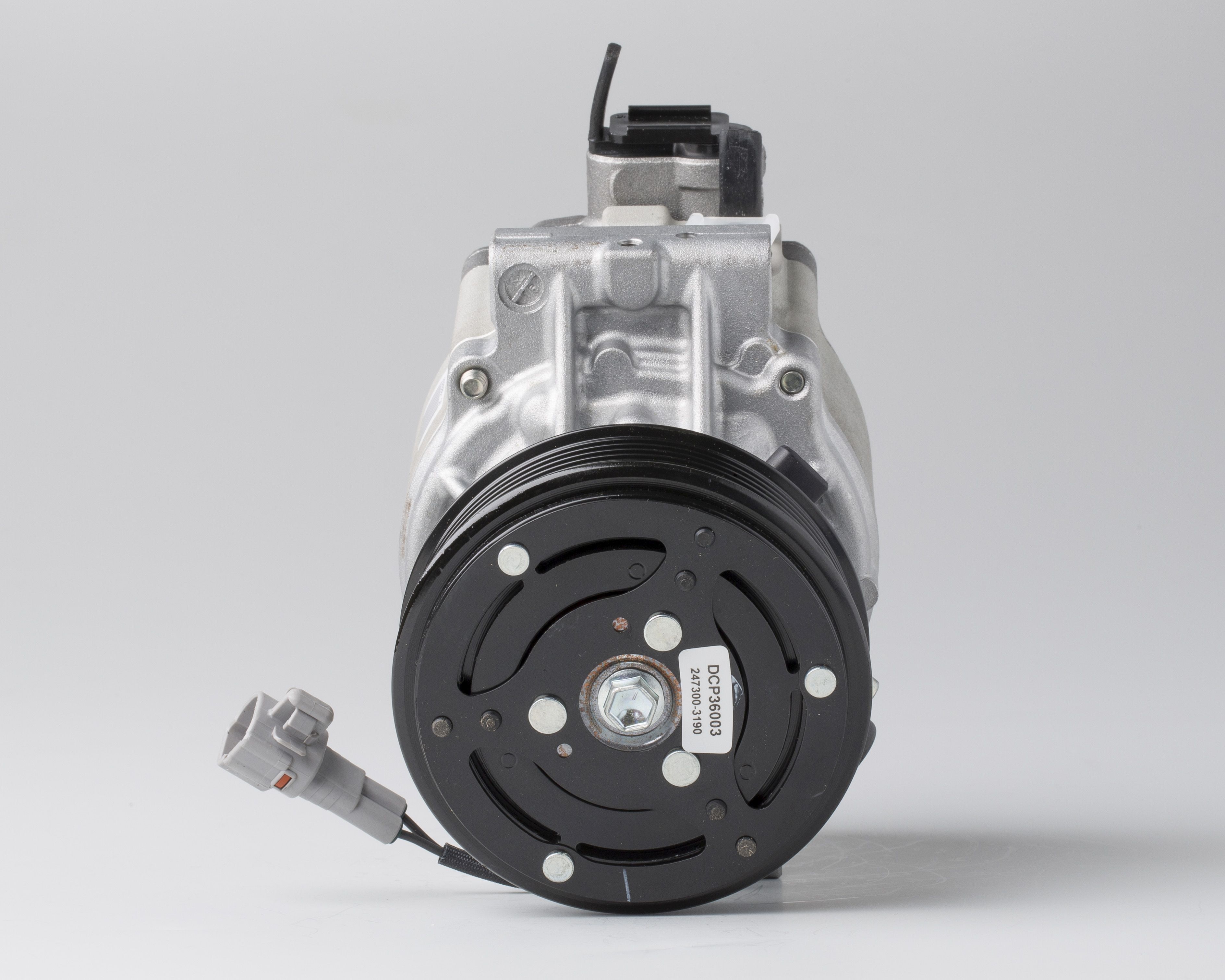 Denso Aircon Compressor DCP36003
