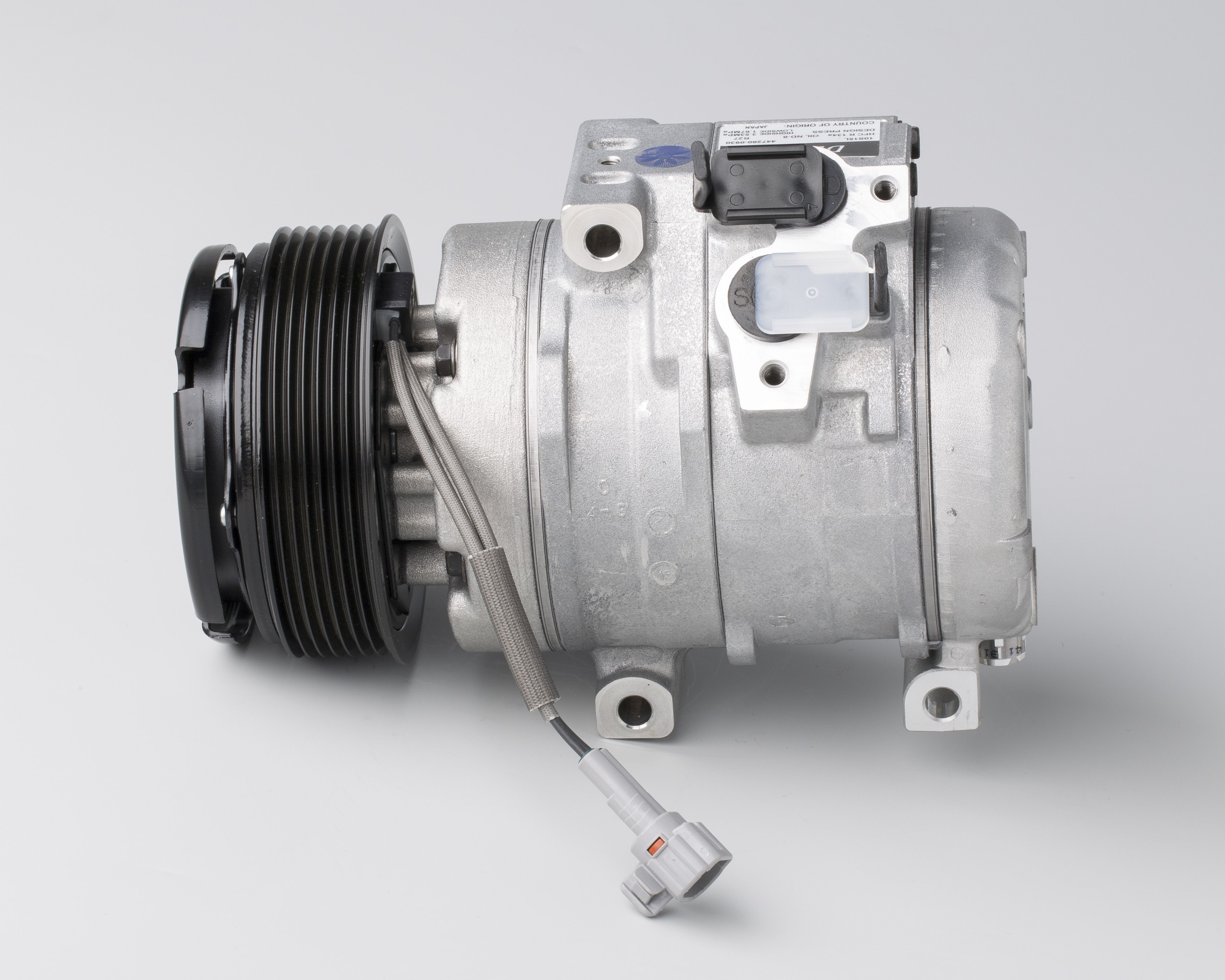 Denso Aircon Compressor DCP36004