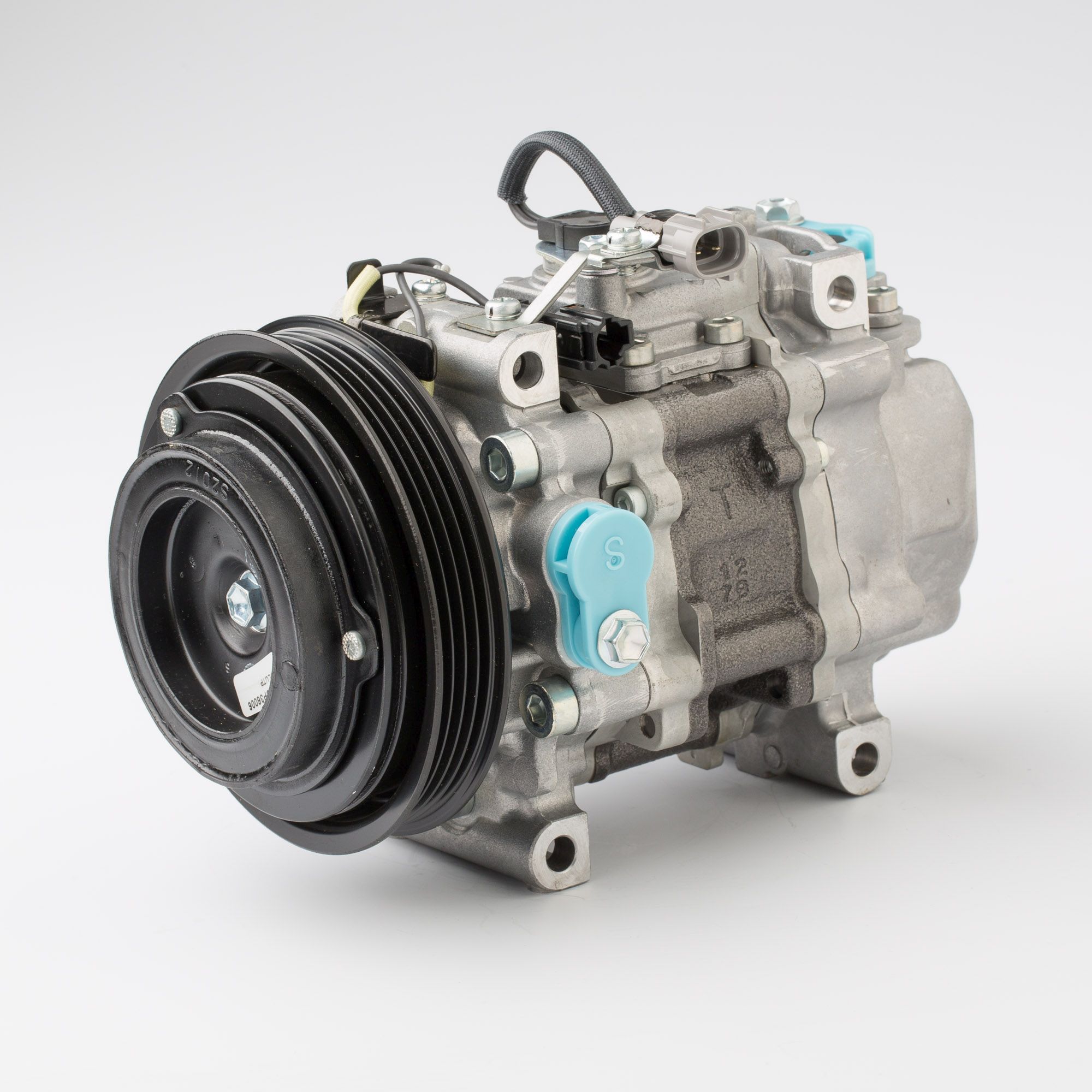 Denso Aircon Compressor DCP36006