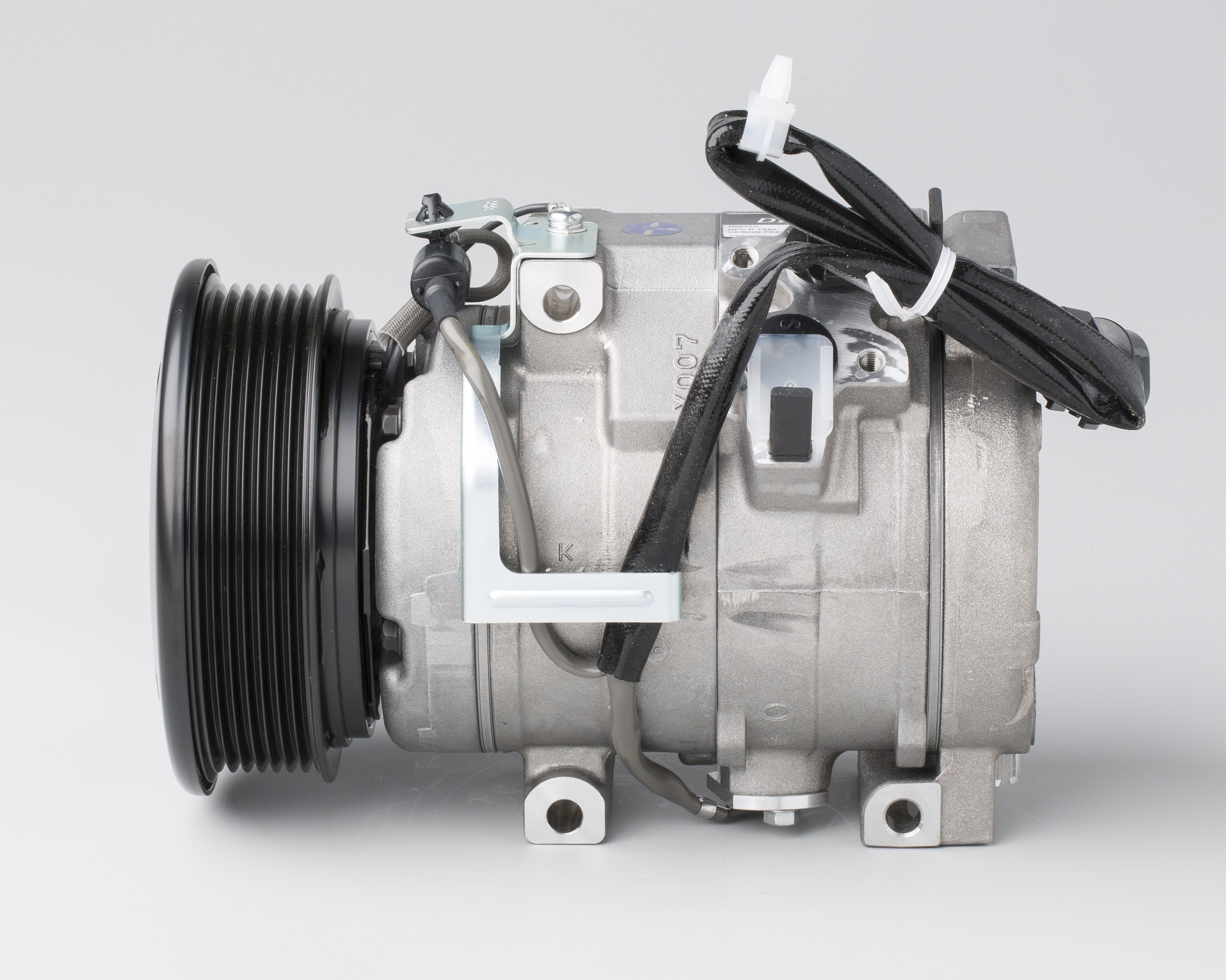 Denso Aircon Compressor DCP45011