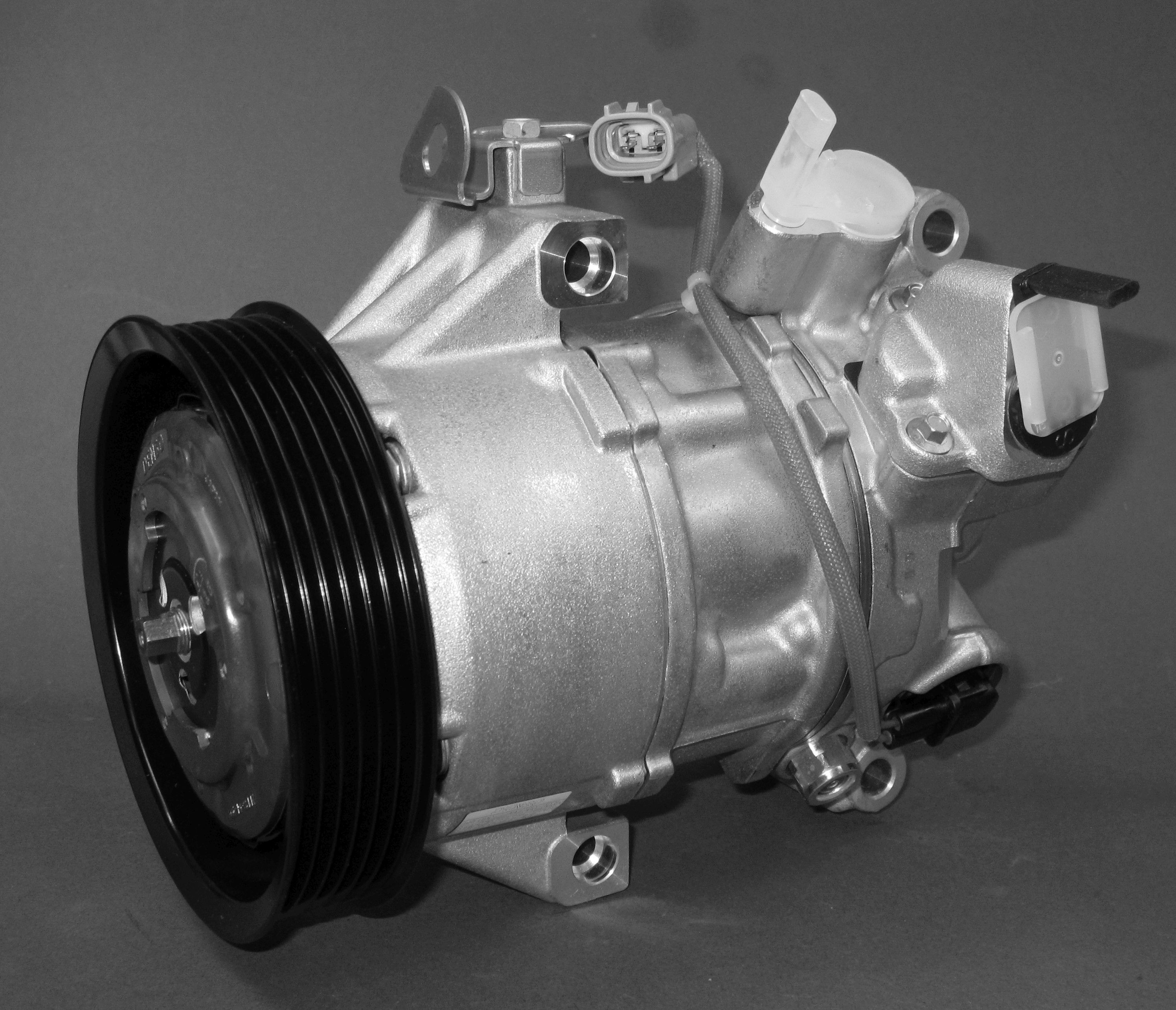 Denso Aircon Compressor DCP50009