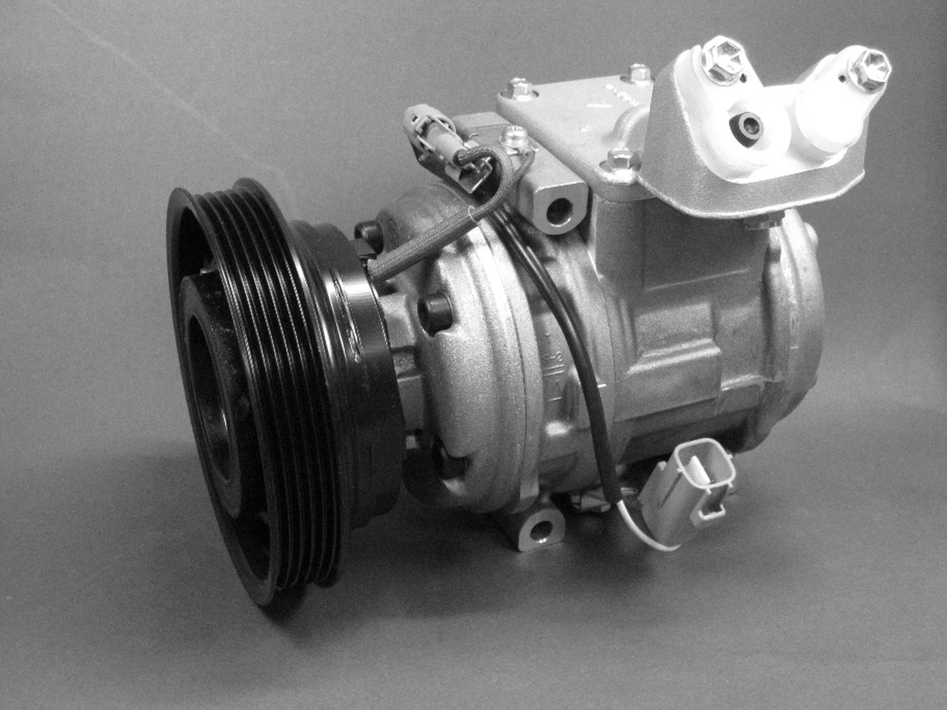 Denso Aircon Compressor DCP50024