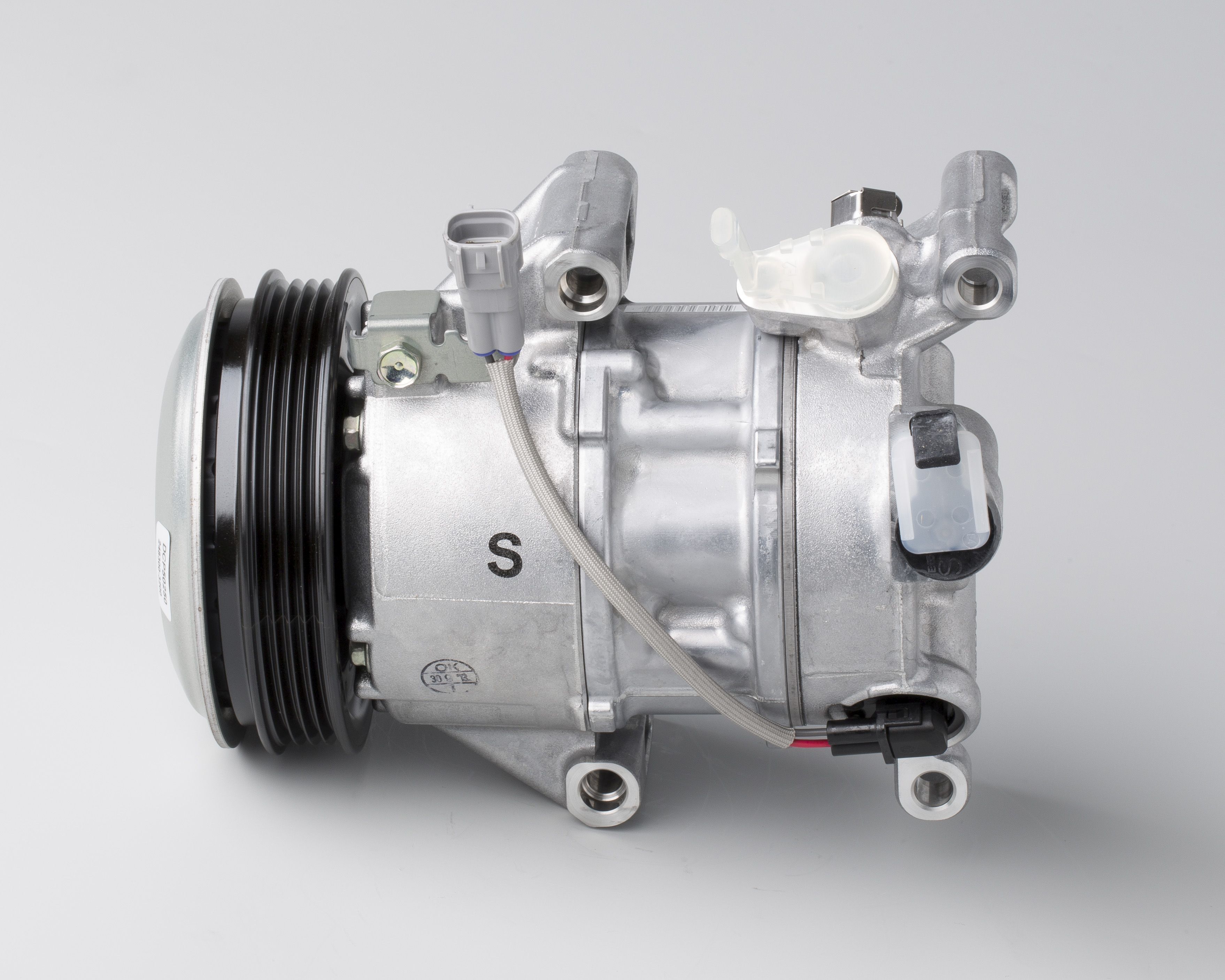 Denso Aircon Compressor DCP50250