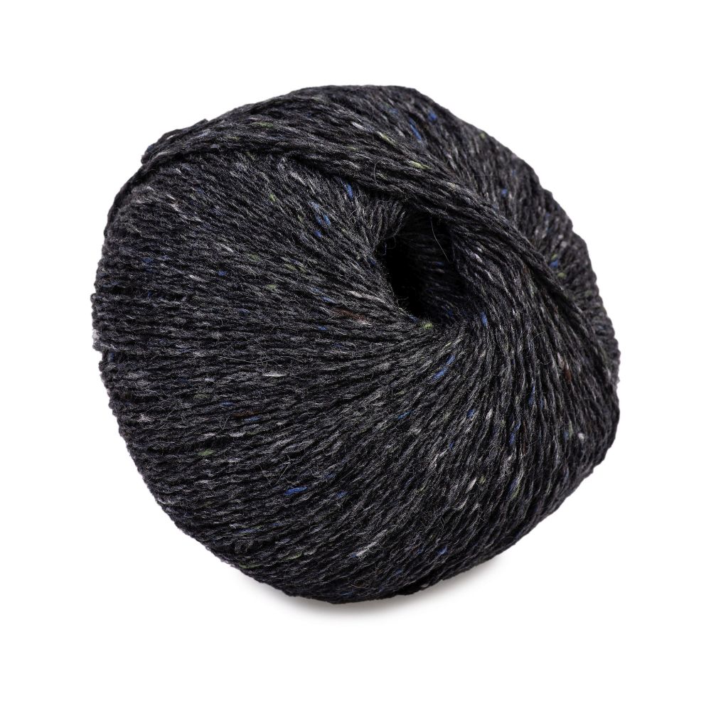Laughing Hens Hearthstone Tweed DK Yarn | Heritage Tweed for Fair Isle & Classi