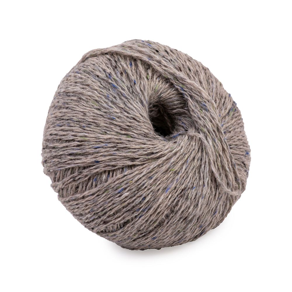 Laughing Hens Hearthstone Tweed DK Yarn | Heritage Tweed for Fair Isle & Classi