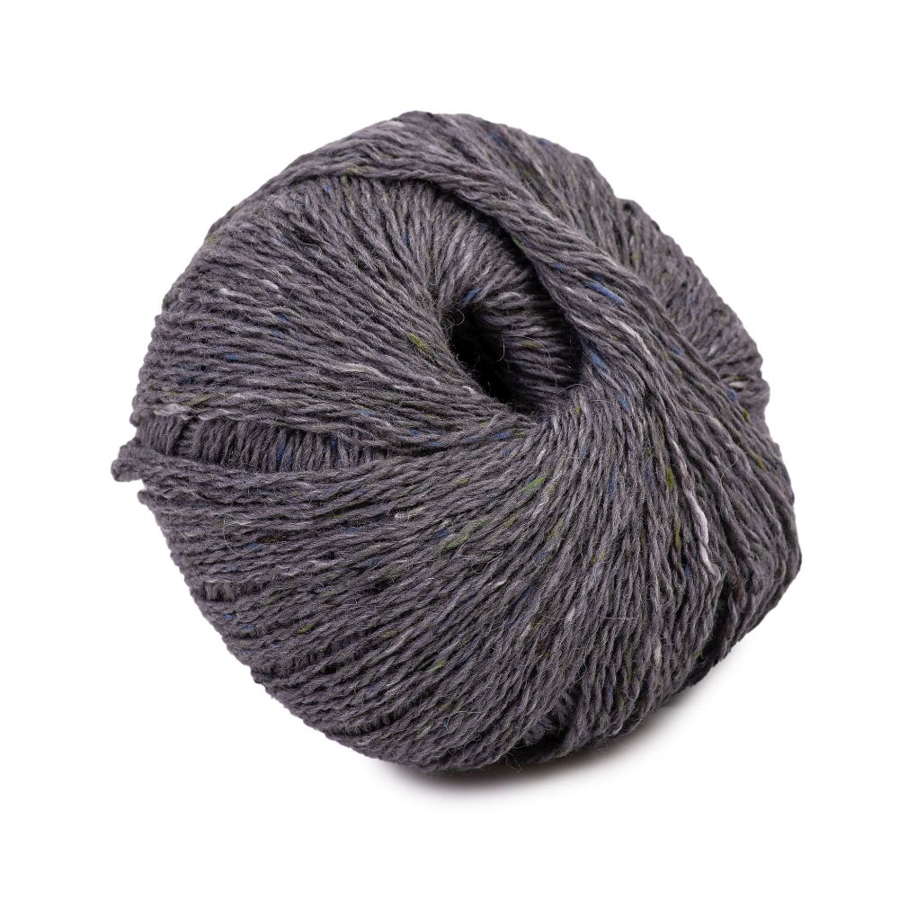 Laughing Hens Hearthstone Tweed DK Yarn | Heritage Tweed for Fair Isle & Classi
